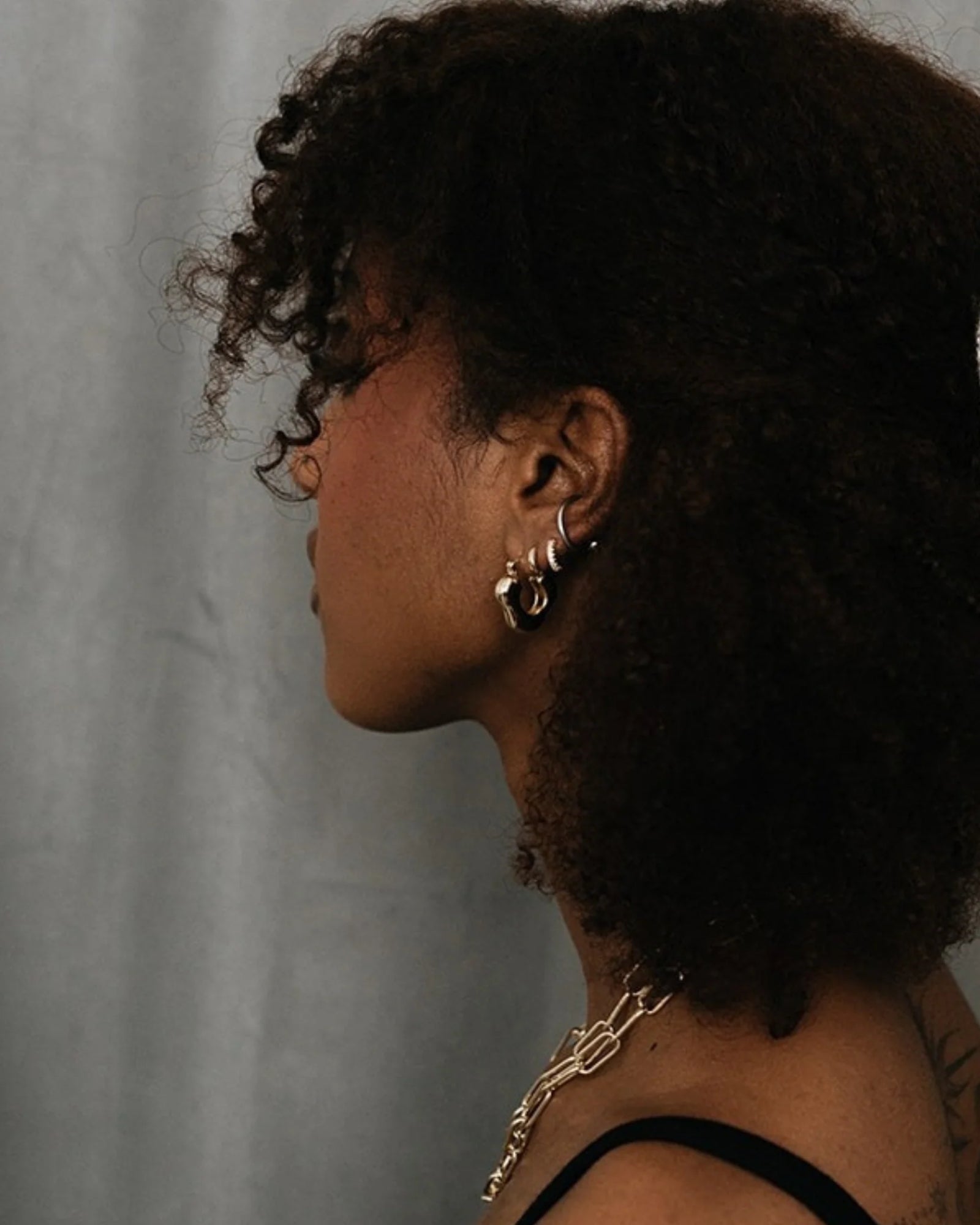 CINDY GOLD HOOP - EARRINGS
