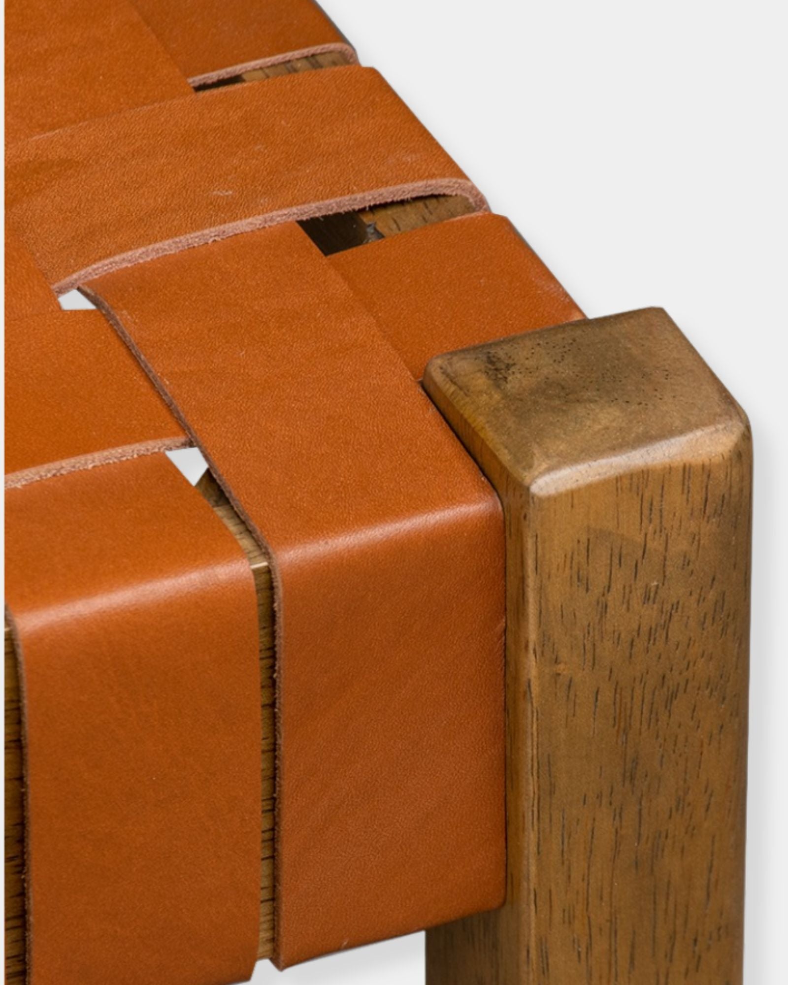 FELLOW BENCH - TAN LEATHER