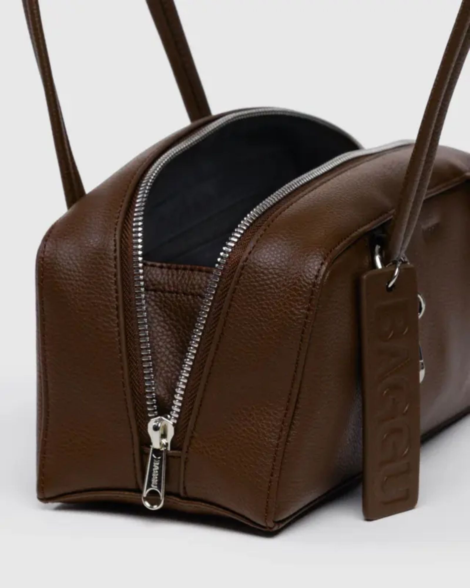 SMALL RECYCLED LEATHER BOWLER BAG - BLACK