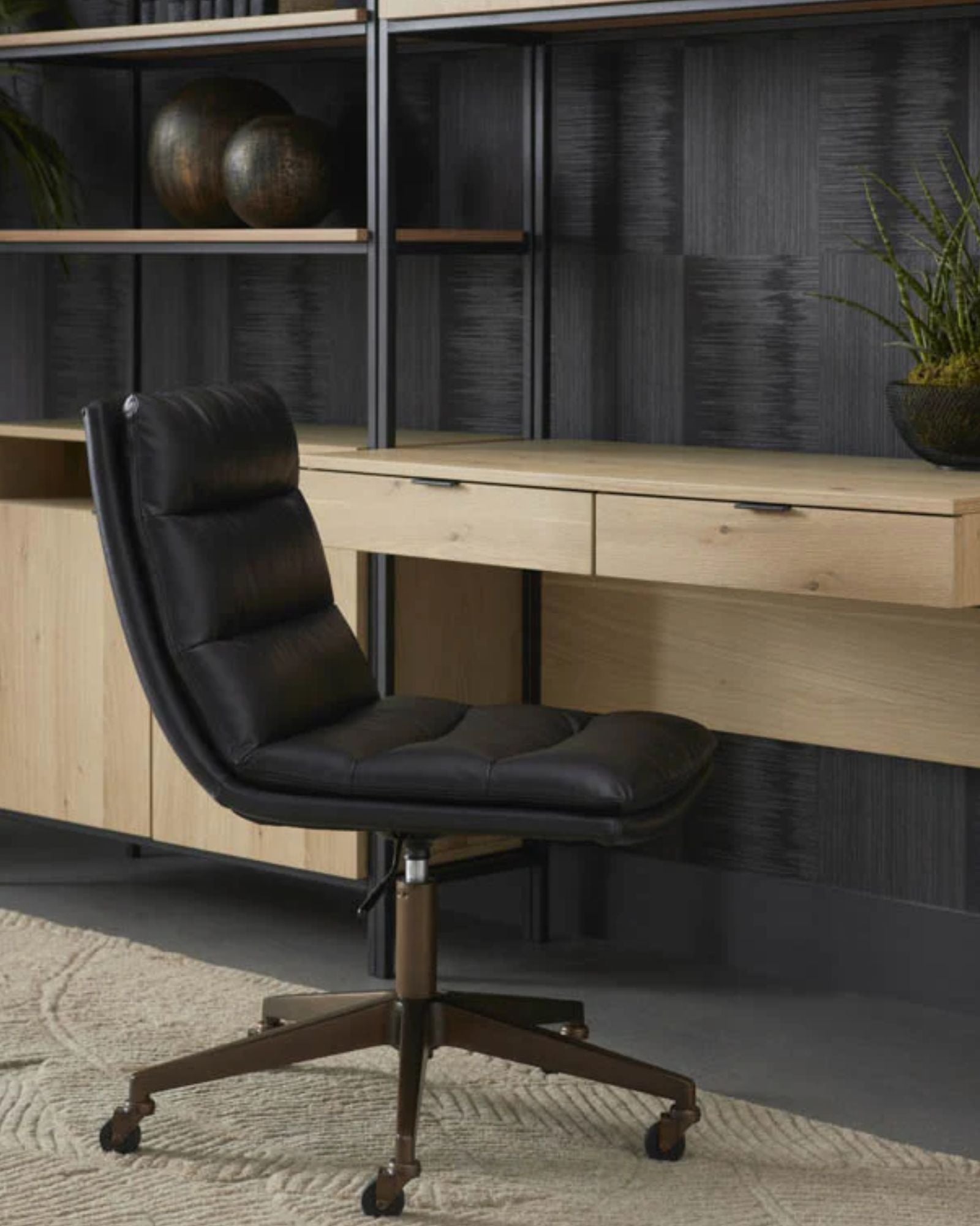 STINSON OFFICE CHAIR