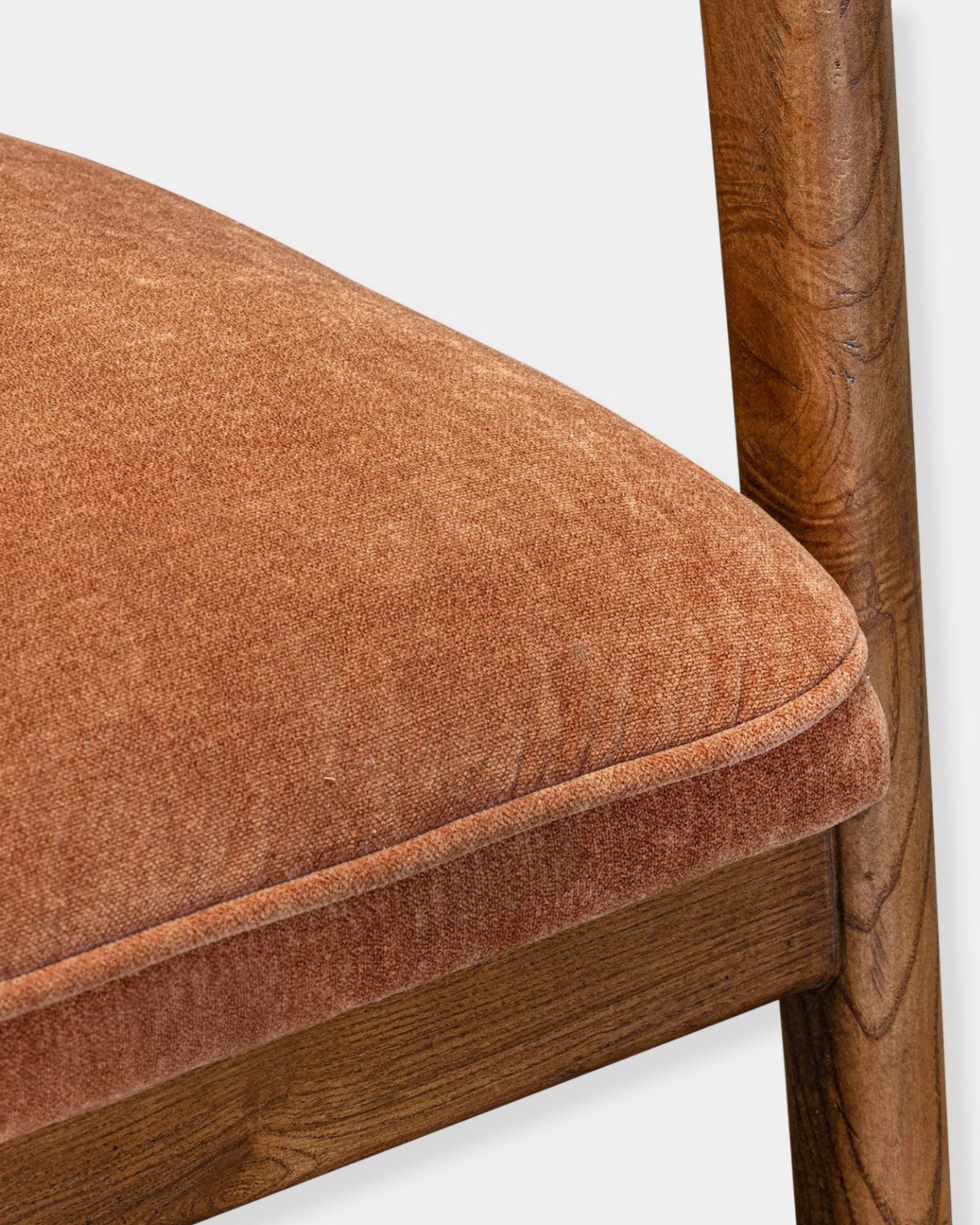 HIGHLAND CLUB CHAIR - RUST