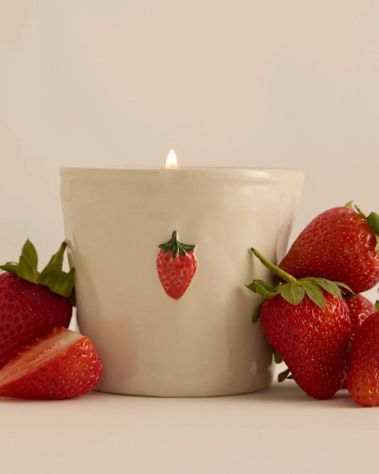 BISTRO STRAWBERRY - 8oz CANDLE | Stonewaters
