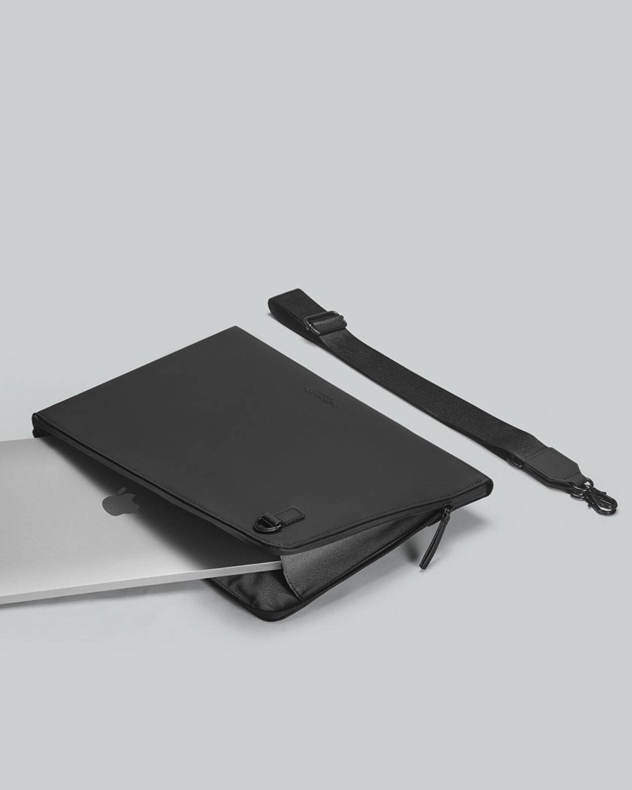 BLACK SPLASH LAPTOP BAG | Stonewaters