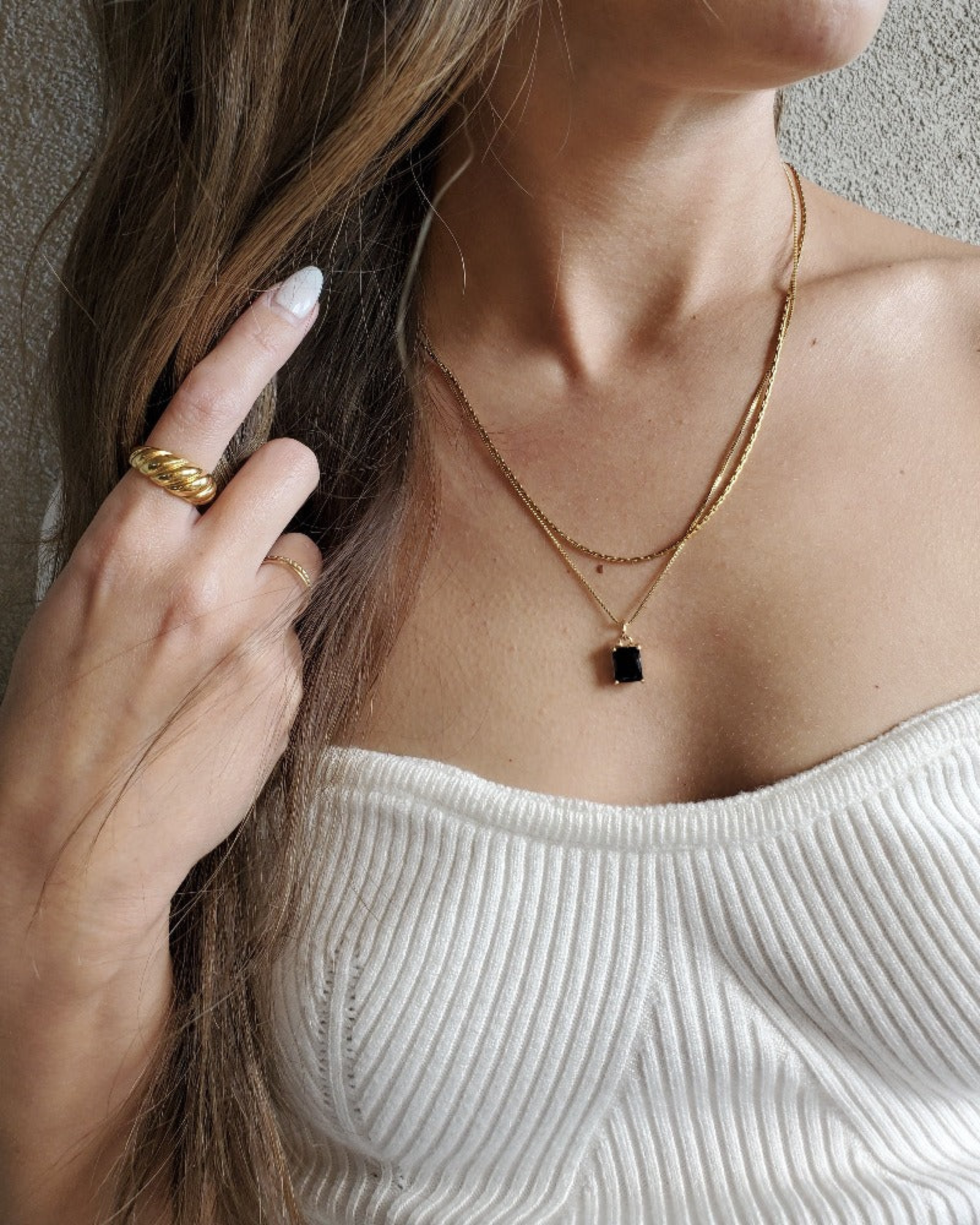 LIV GOLD - NECKLACE