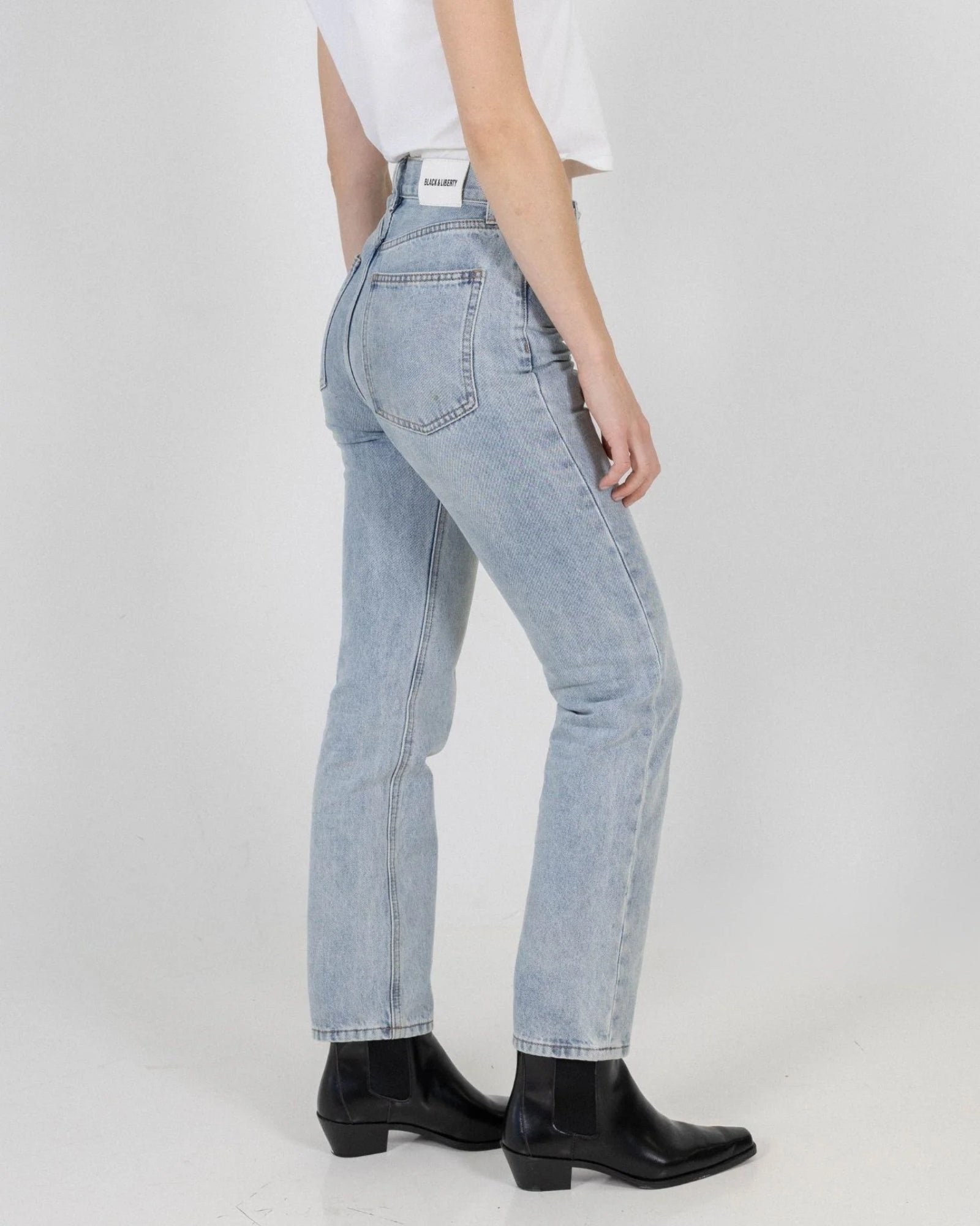 HERITAGE JEAN - LIGHT BLUE