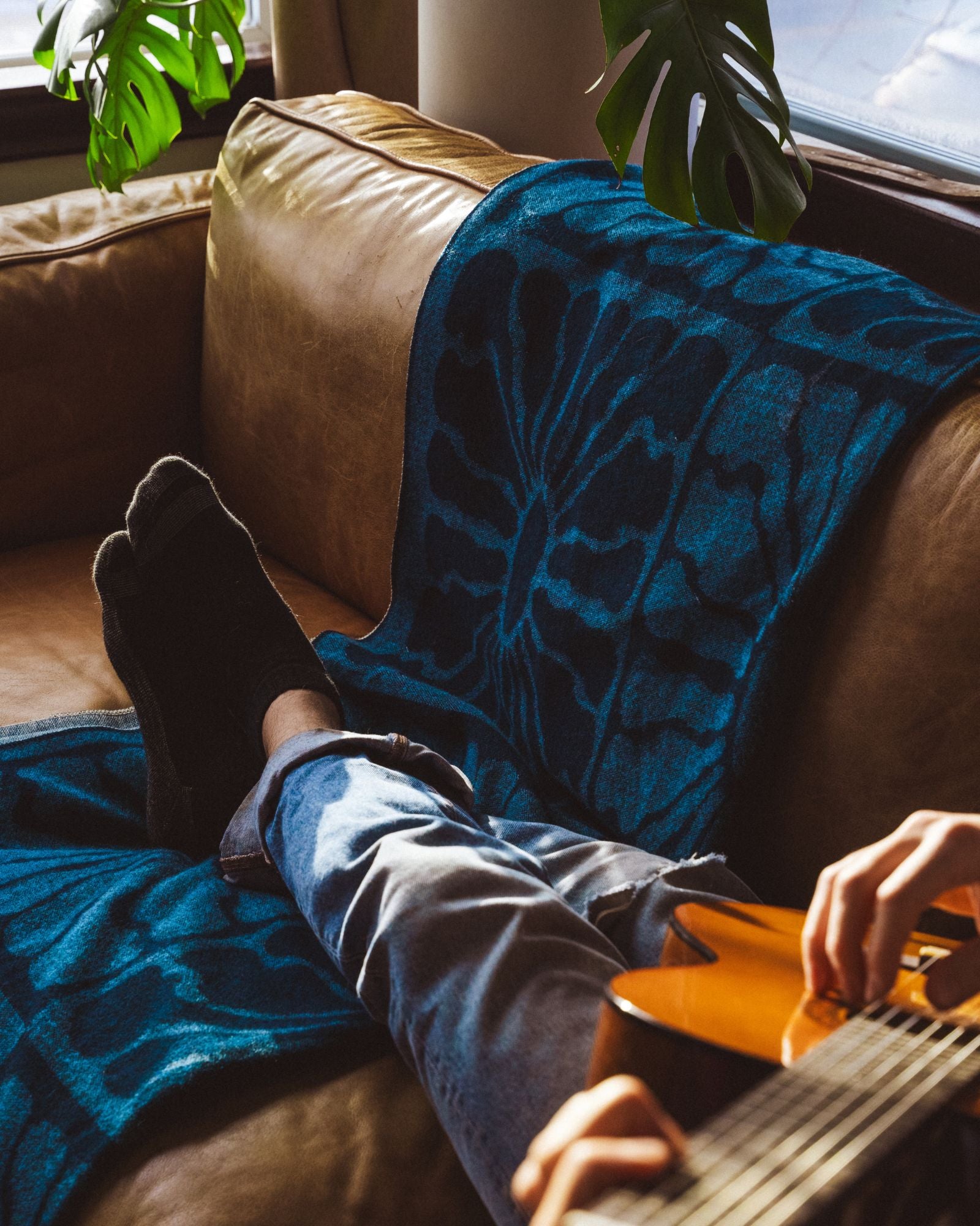 NAVY ETERNAL SUNSHINE - BLANKET