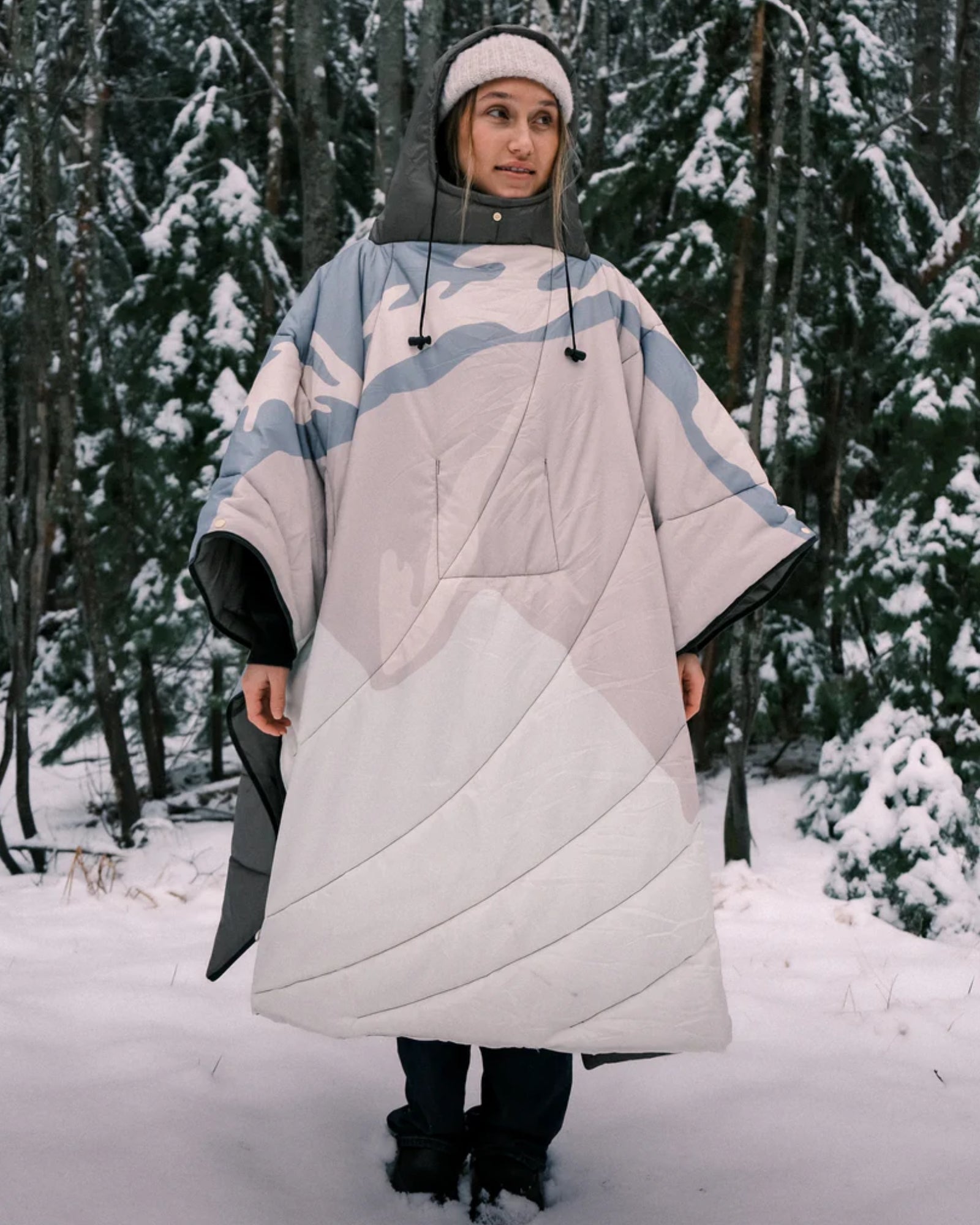 ASPEN - BLANKET WITH HOOD PONCHO