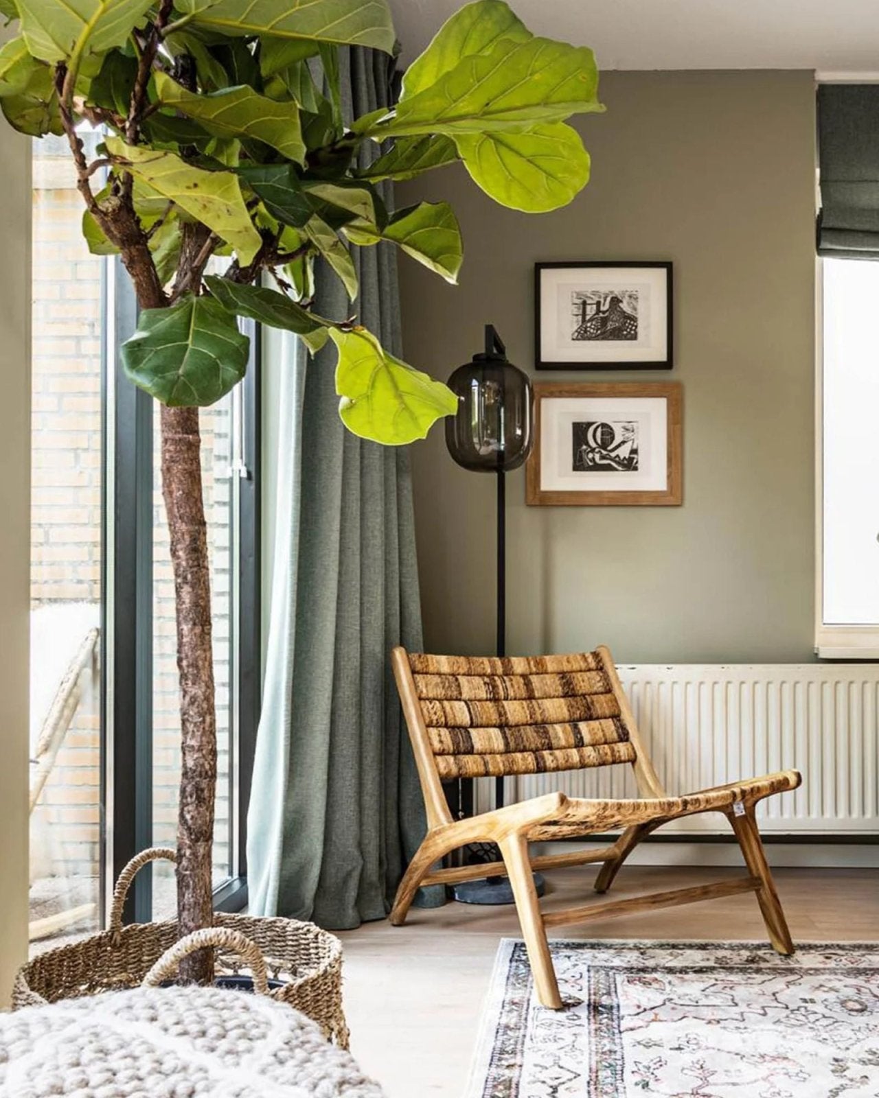 D-BODHI CATERPILLAR BETTLE CHAIR | Stonewaters