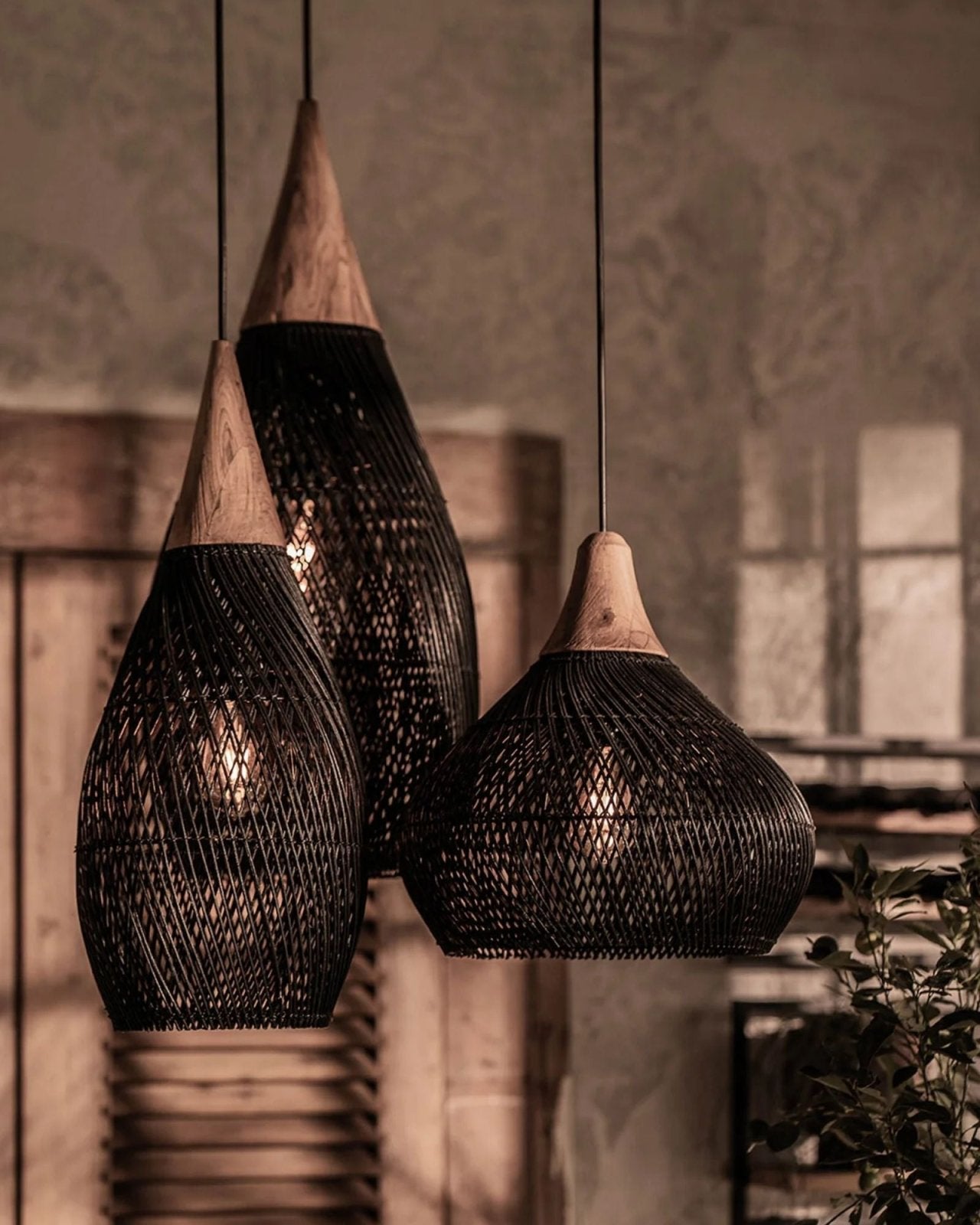 D-BODHI HORN PENDANT BLACK | Stonewaters