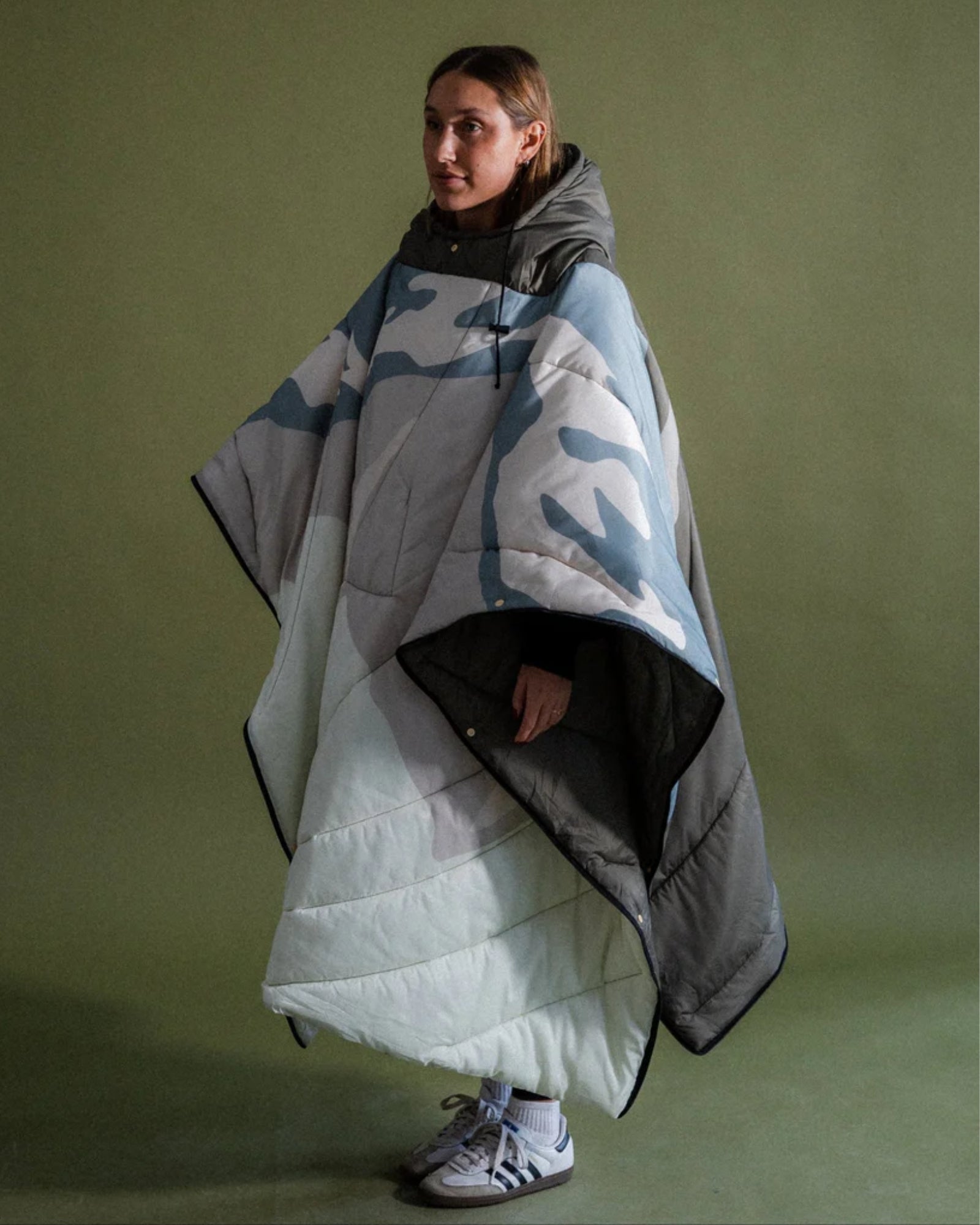 ASPEN - BLANKET WITH HOOD PONCHO