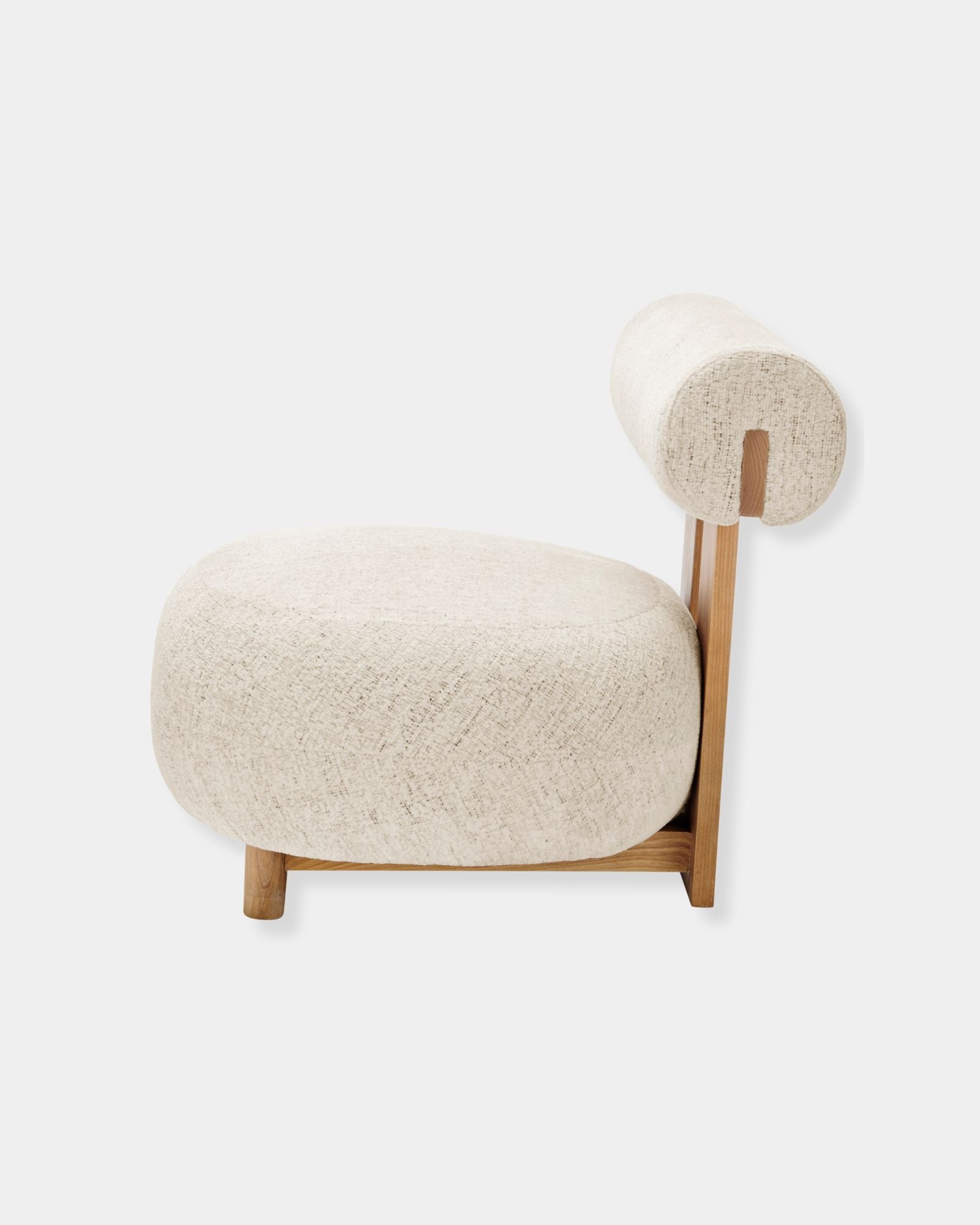 PAMELA ACCENT CHAIR