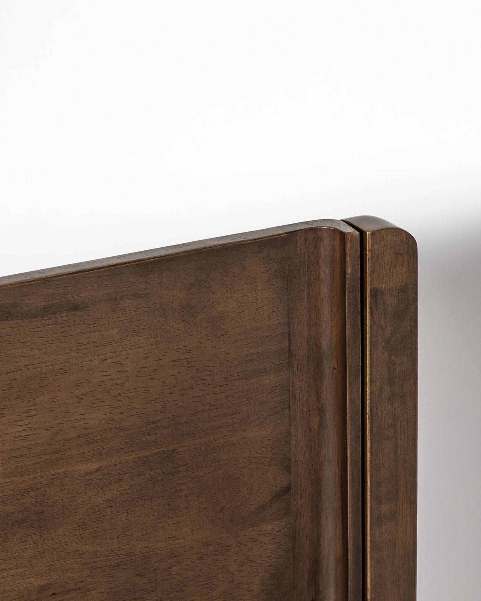 LUNA WOOD BED - COFFEE