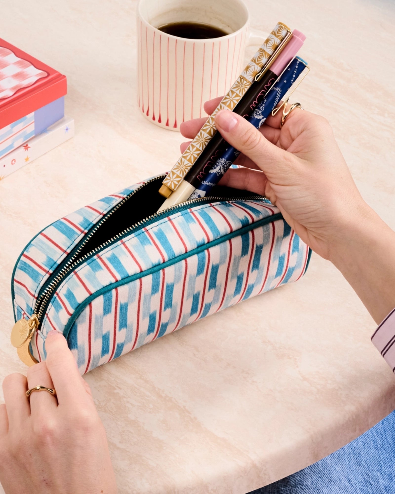 CROSS STITCH DREAMS PENCIL CASE