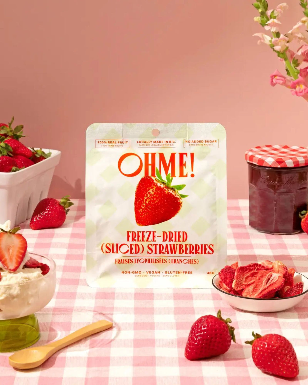 FREEZE DRIED SLICED STRAWBERRIES