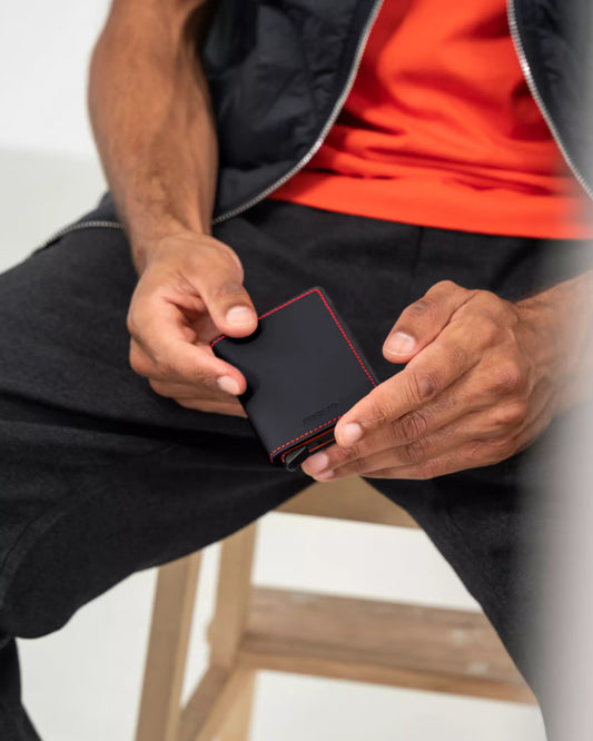BLACK & RED - MATTE SLIMWALLET