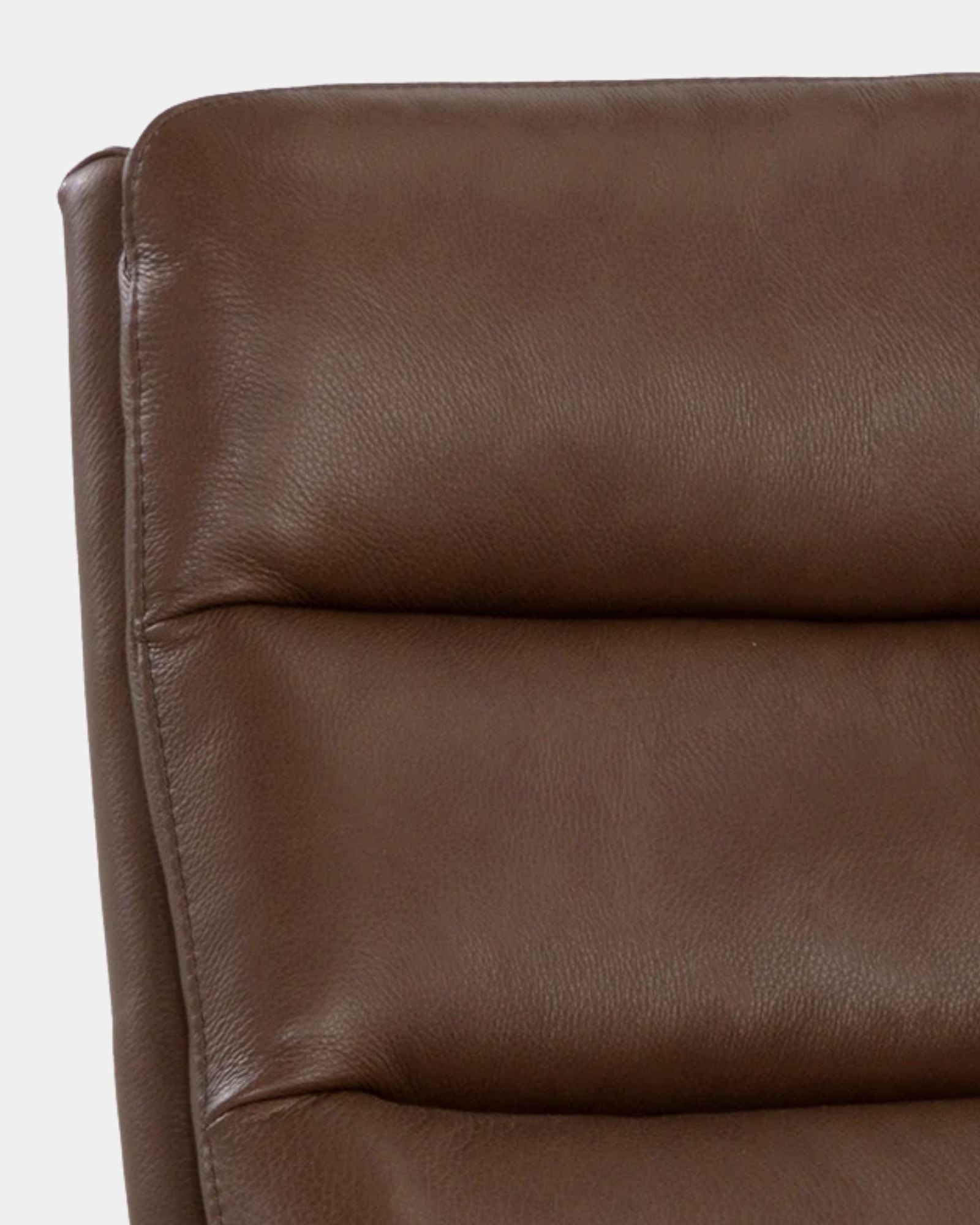 KELLER SWIVEL LOUNGE CHAIR - MAHOGANY