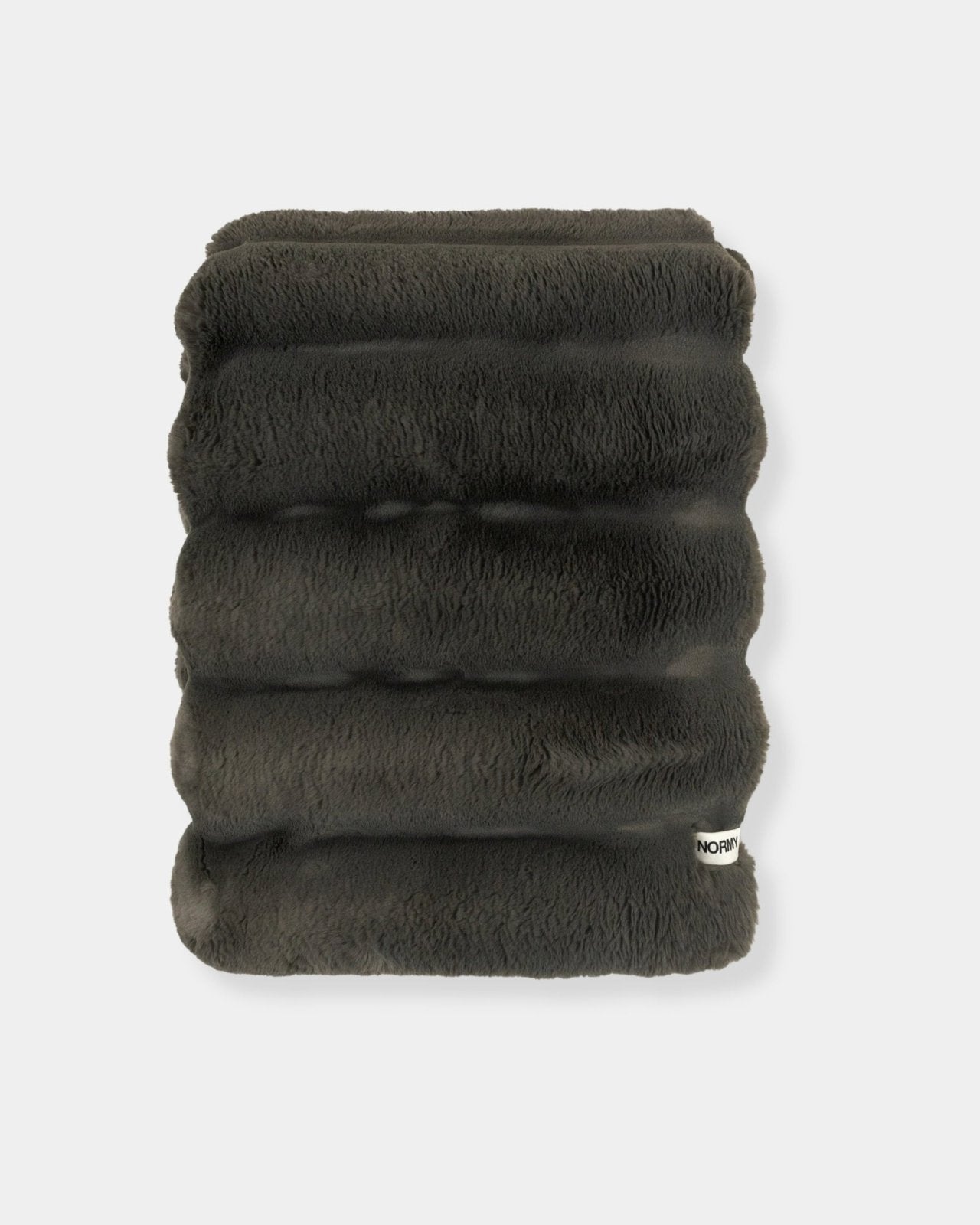 DIMENSIONAL FAUX FUR BLANKET - PEAK | Stonewaters