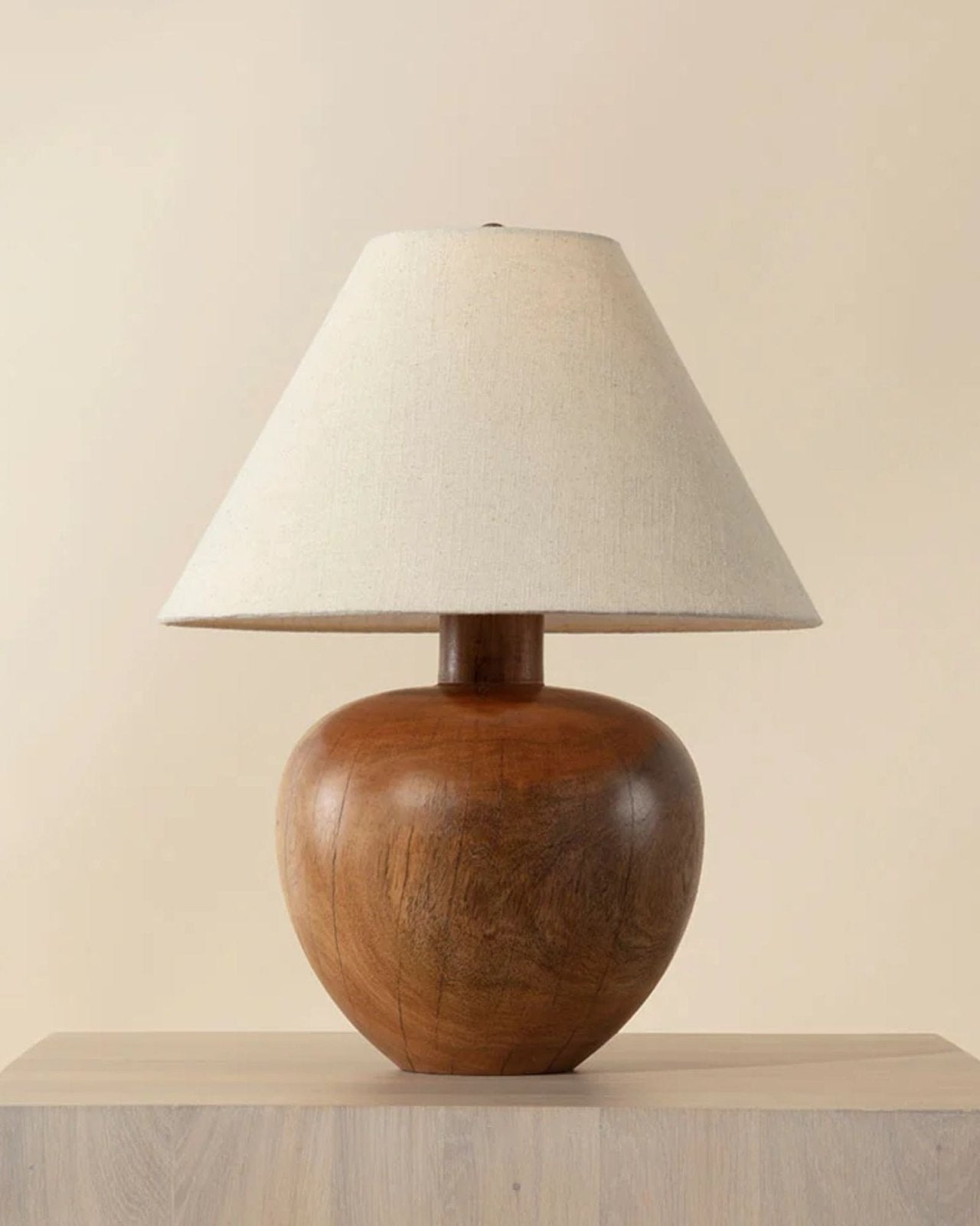 DIRA TABLE LAMP | Stonewaters