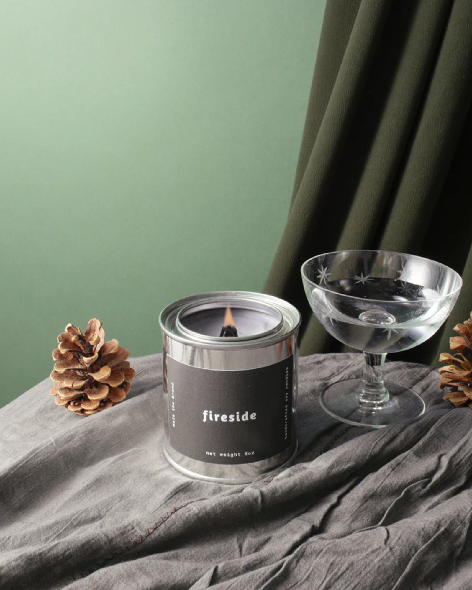 FIRESIDE 8OZ - CANDLE