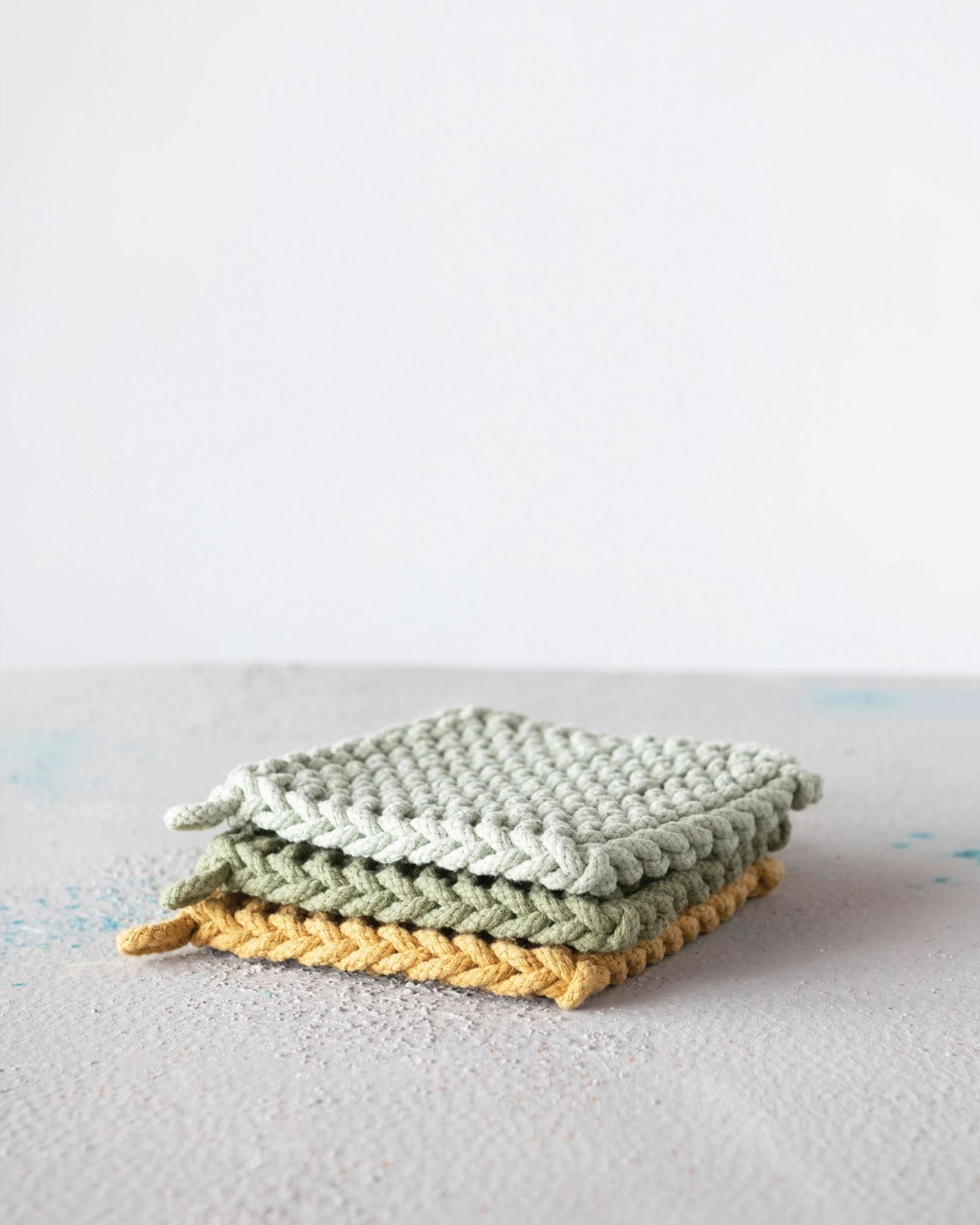 COTTON CROCHET POT HOLDER - DARK GREEN