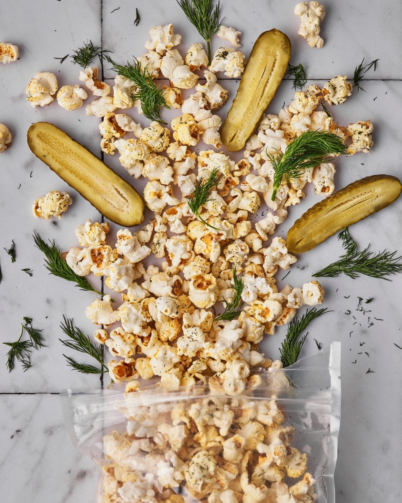 DILL PICKLE POPCORN - 200g
