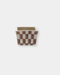 STONEWARE BERRY BASKET - BROWN