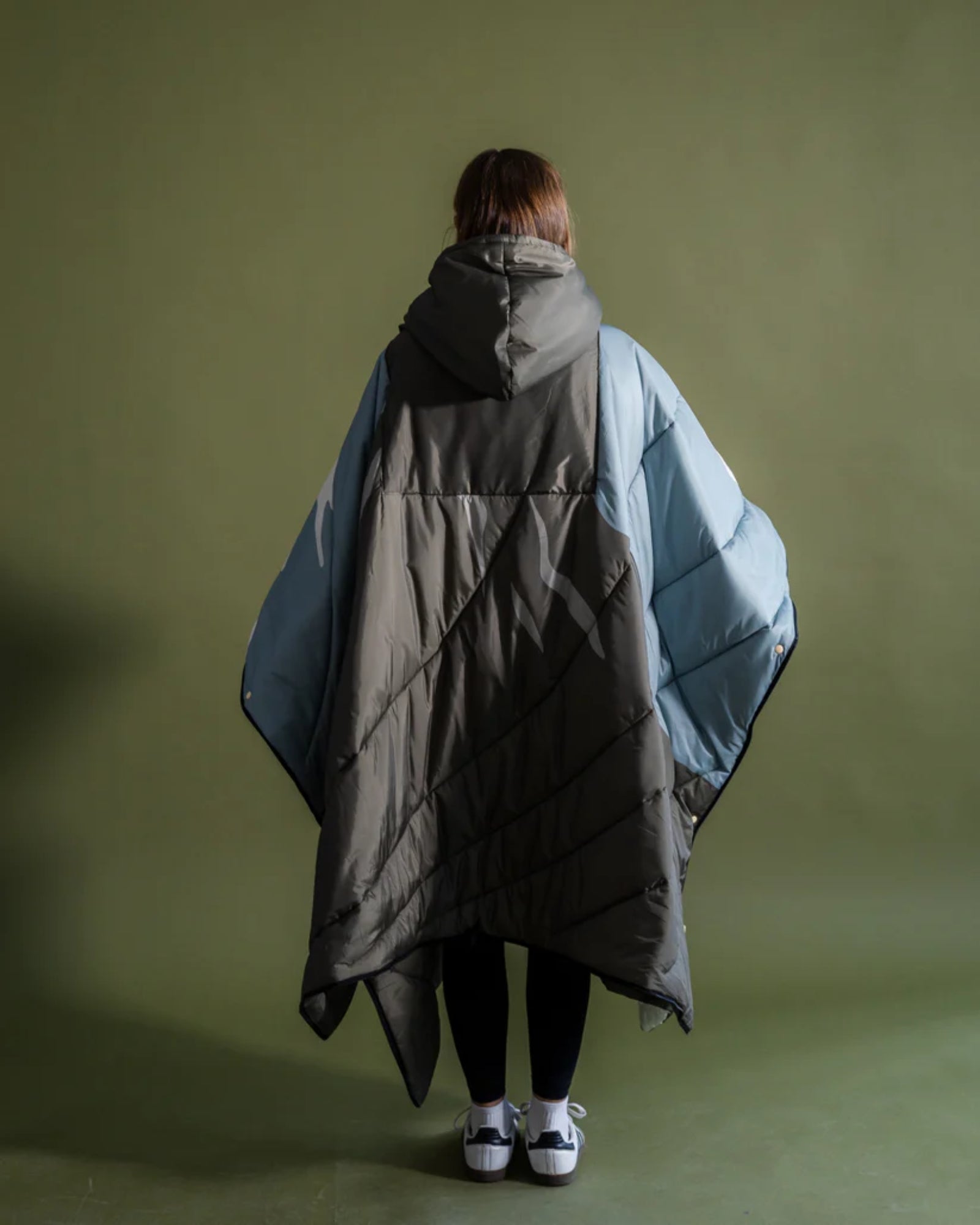 ASPEN - BLANKET WITH HOOD PONCHO