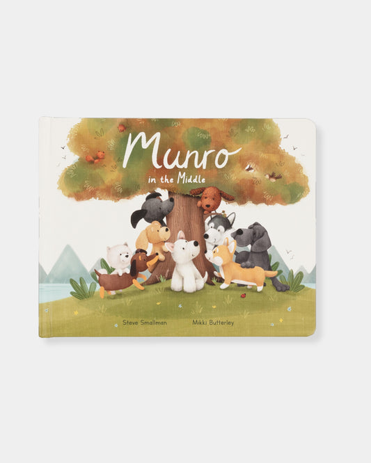 MUNRO IN THE MIDDLE - BOOK