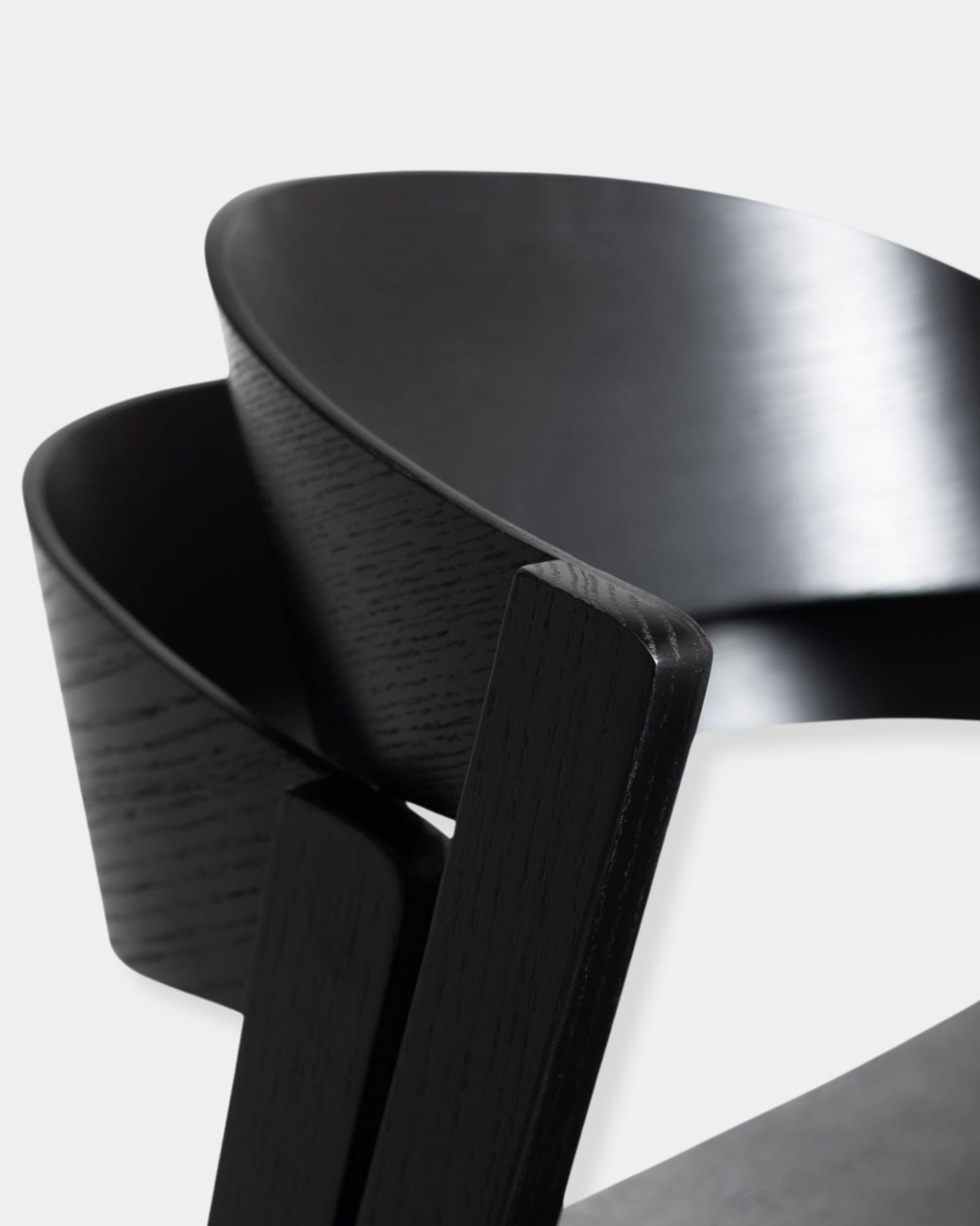 ASTRID CHAIR - BLACK