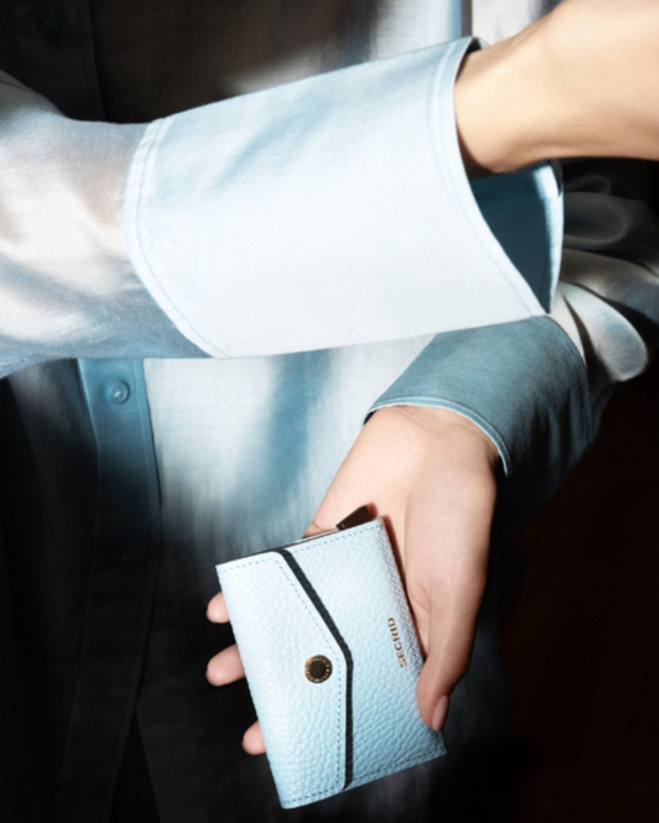 ENVELOPE WALLET - PEBBLE ICE BLUE | Stonewaters