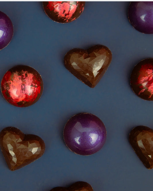 DARK CHOCOLATE COLLECTION - 6 PIECE