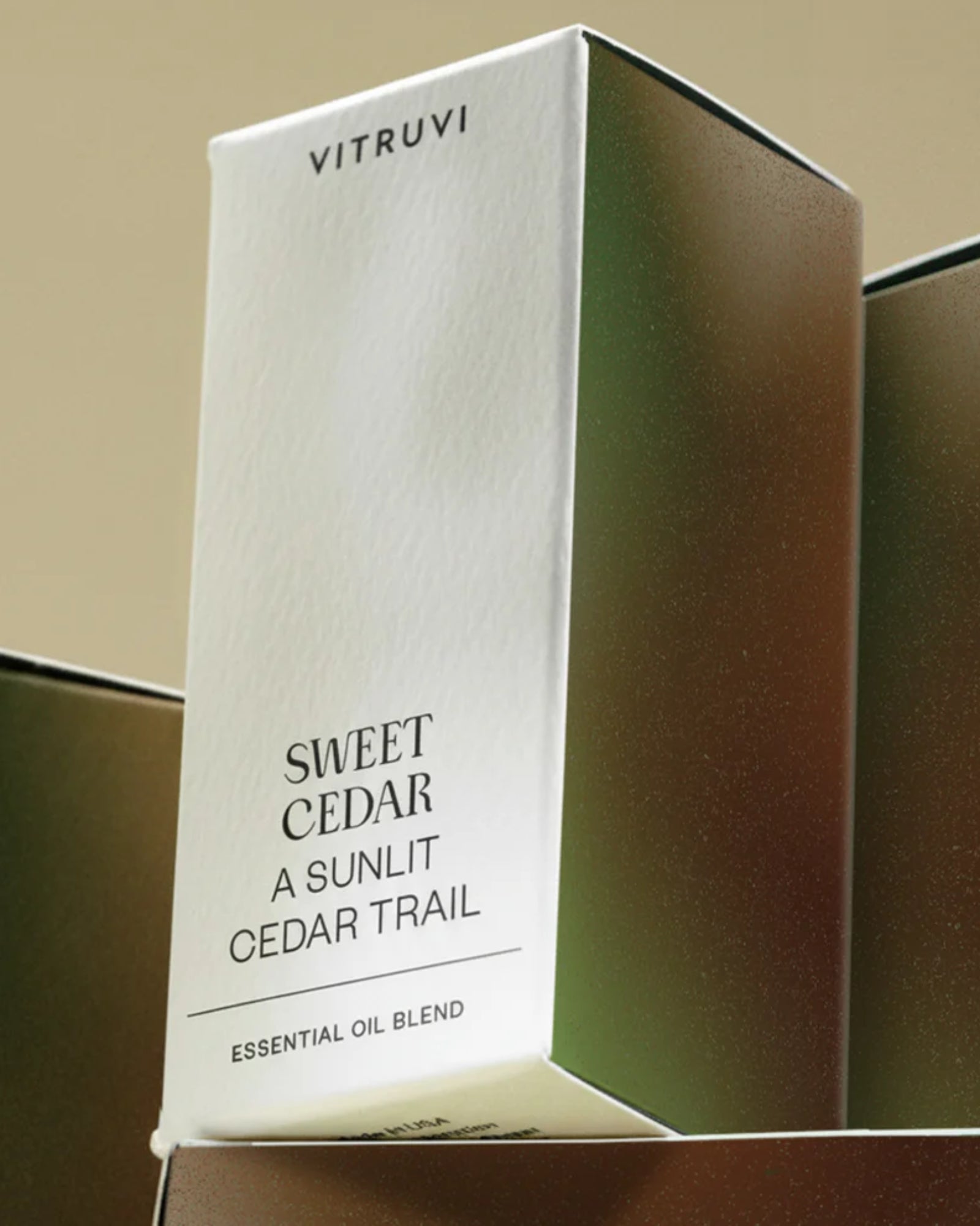 SWEET CEDAR - ESSENTIAL OIL