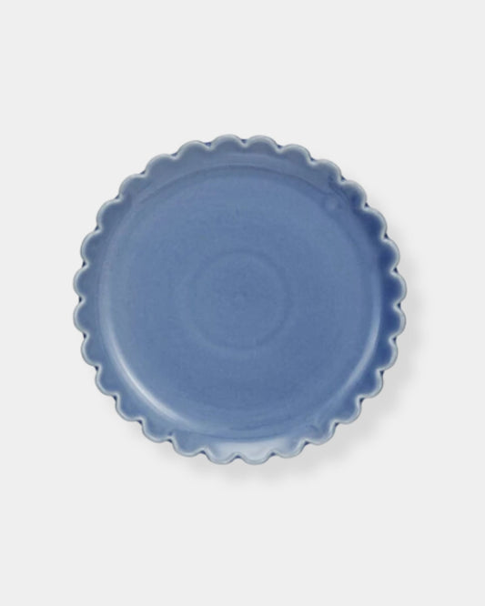 BLUE STONEWARE SCALLOPED EDGE PLATE