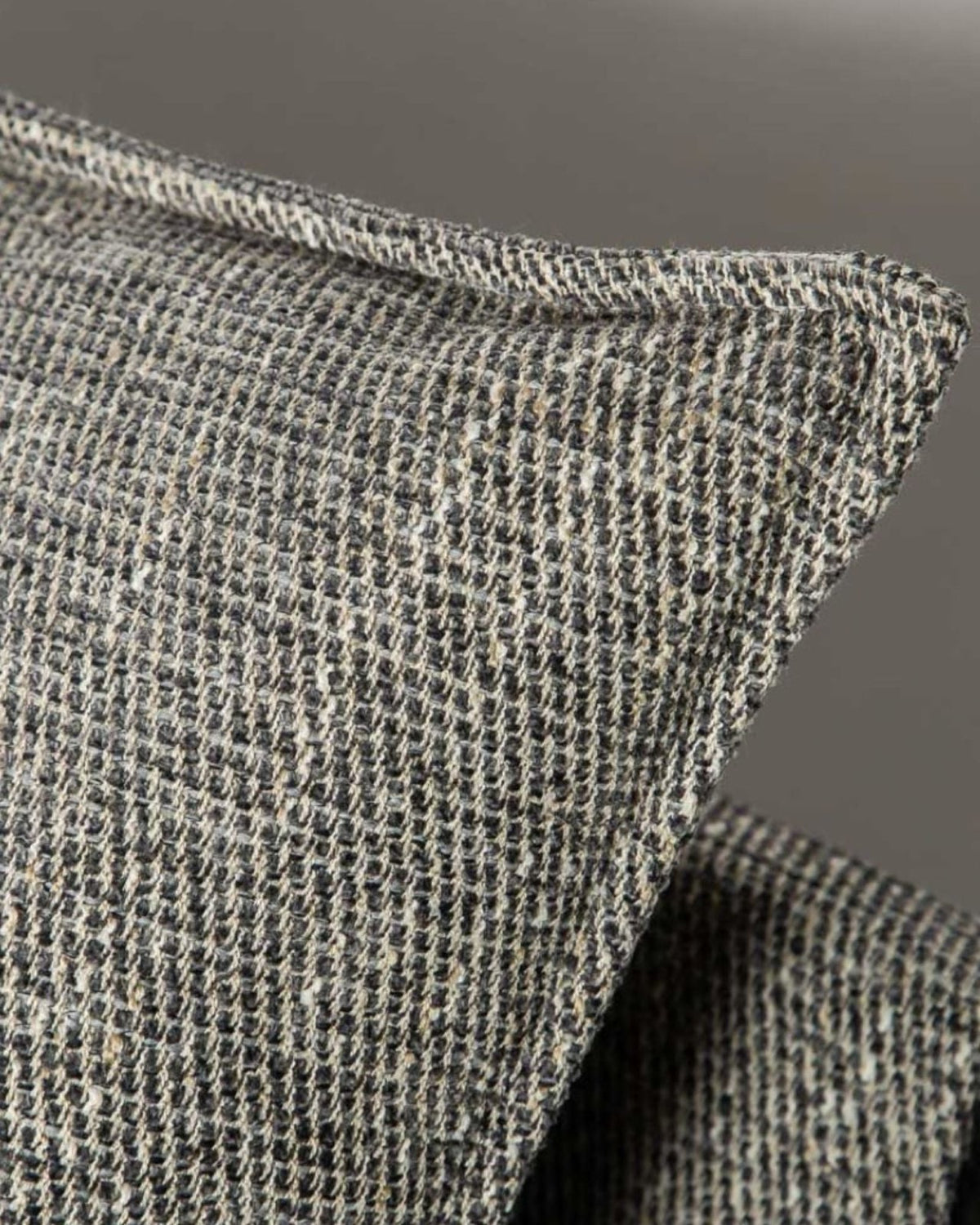 FINN SLING CHAIR - PEPPER | Stonewaters