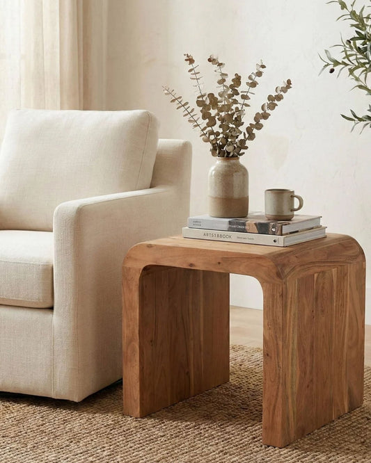 FORM CURVE SIDE TABLE | Stonewaters