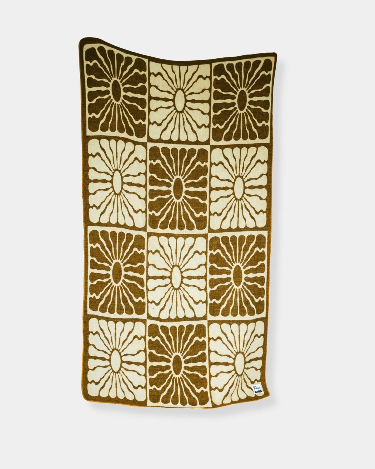 GOLD ETERNAL SUNSHINE - BLANKET | Stonewaters