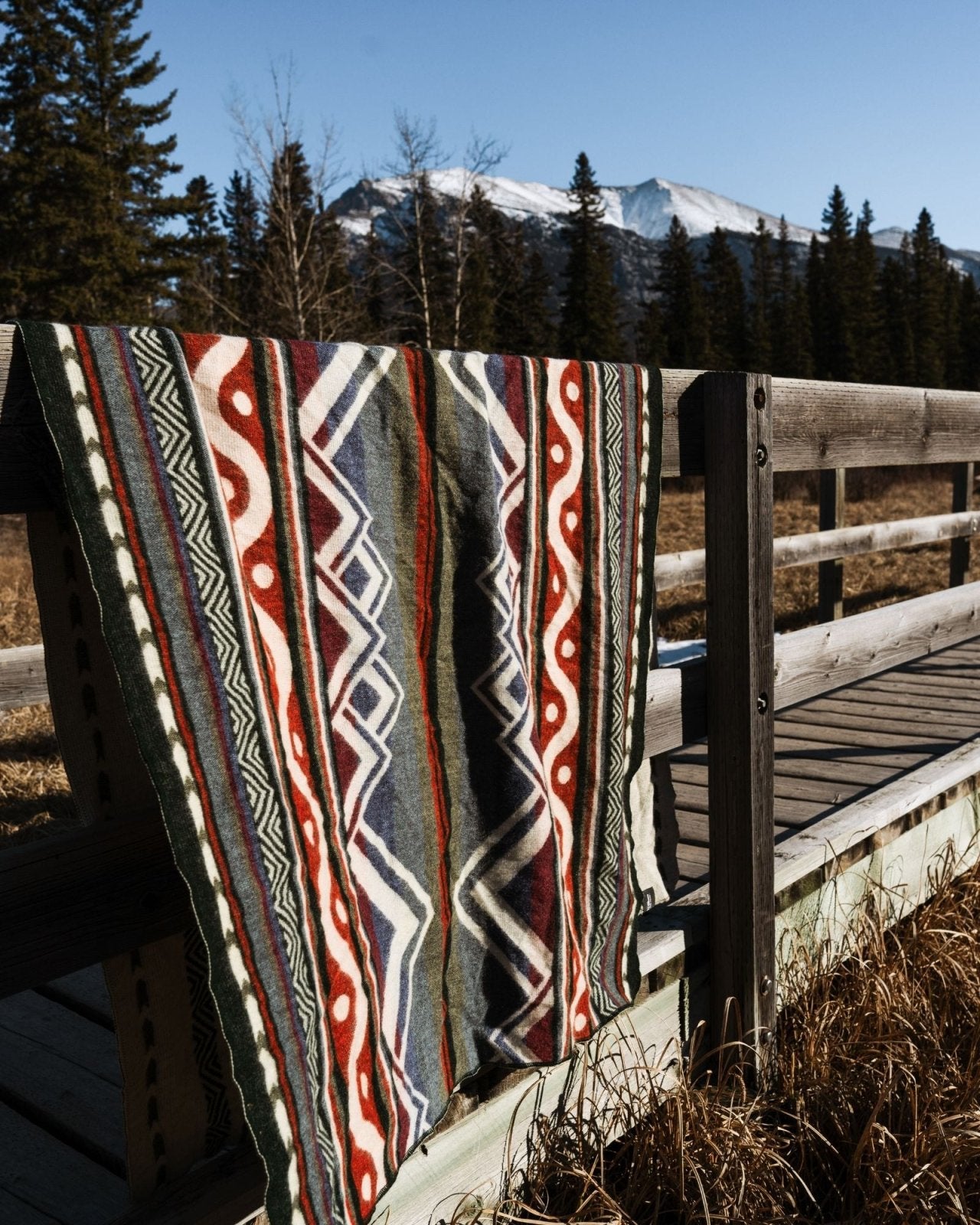 GREEN & ORANGE MOUNTAIN - BLANKET | Stonewaters