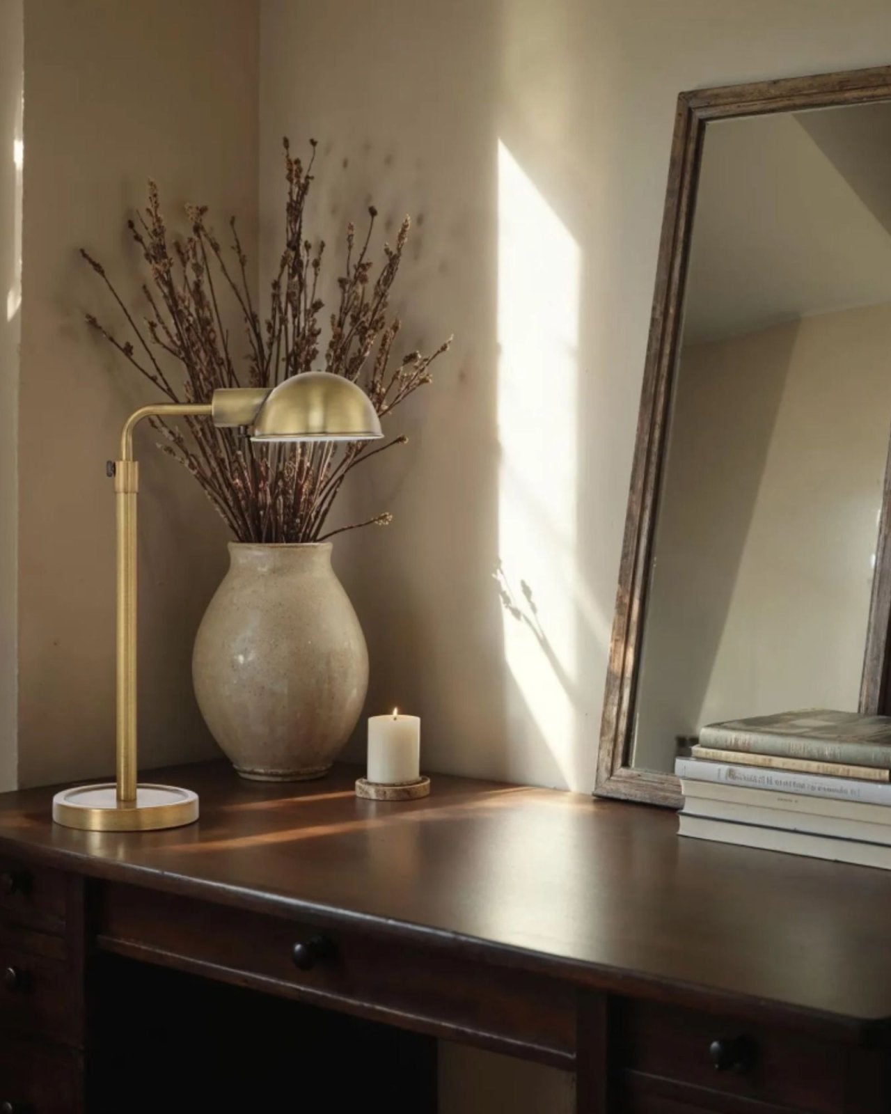 HALLE TABLE LAMP | Stonewaters