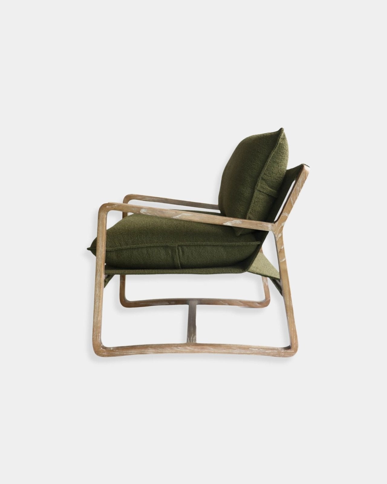 HUNTINGTON CLUB CHAIR | Stonewaters