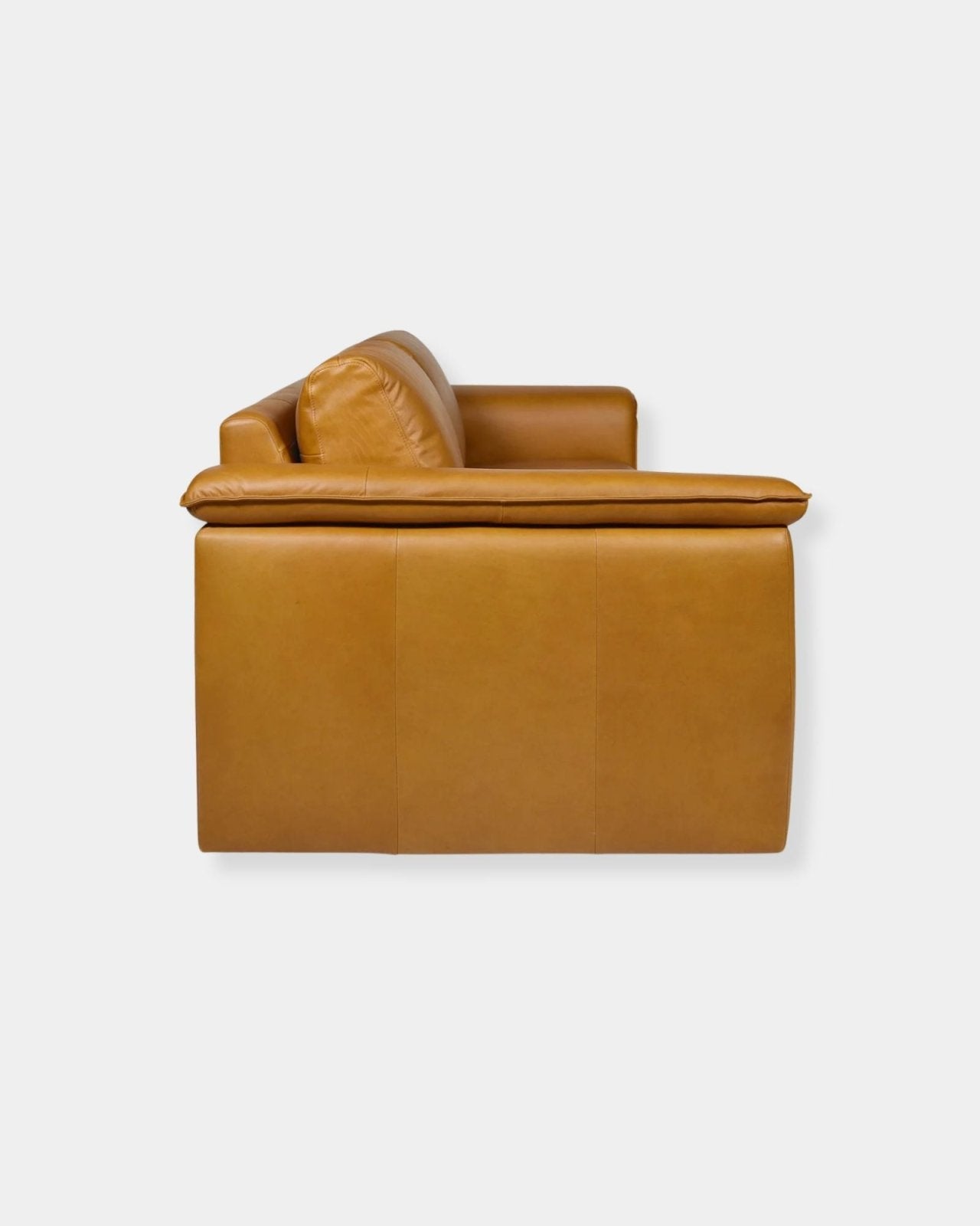 JACKSON SOFA - TAN | Stonewaters