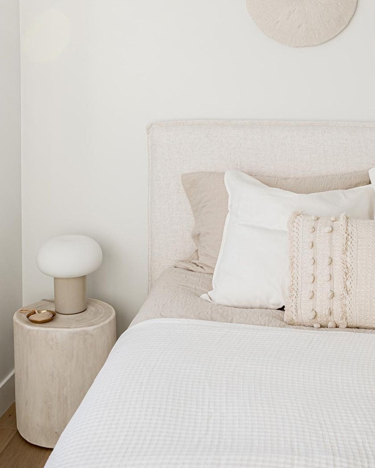 JULIA BED - CREAM | Stonewaters