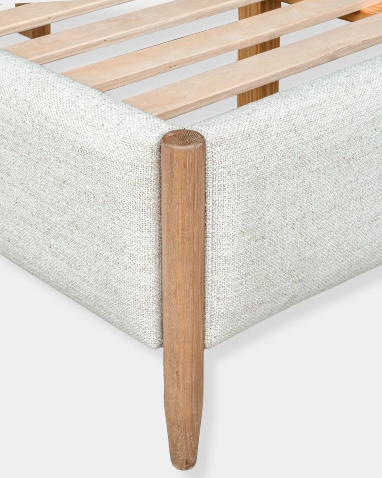 KAMELIA BED | Stonewaters