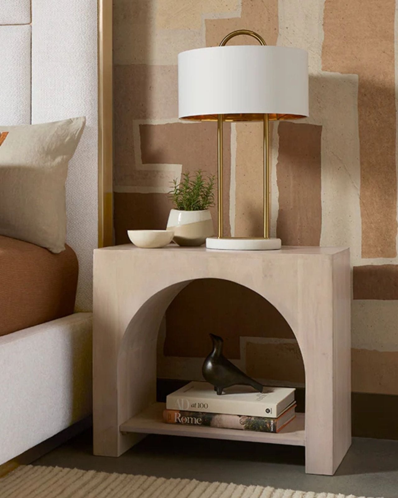 KEZNA TABLE LAMP - WHITE | Stonewaters
