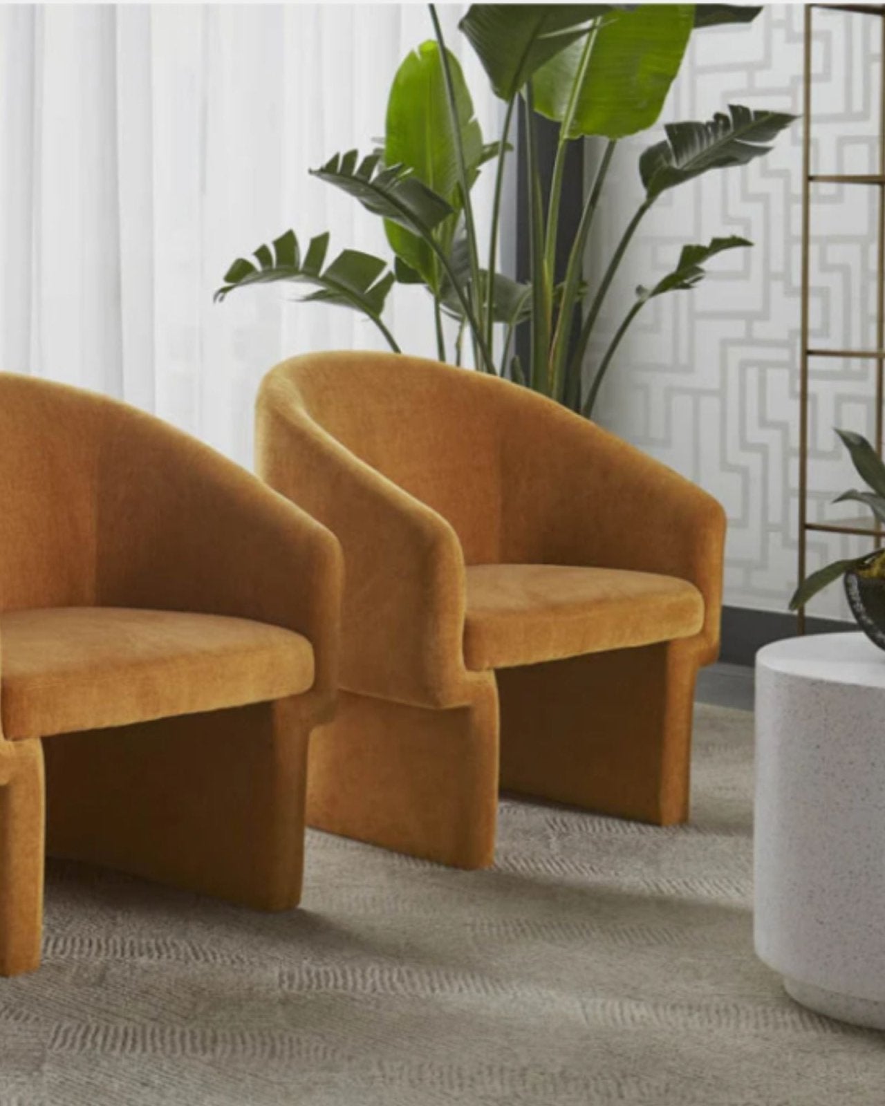 LAURYN LOUNGE CHAIR - DANNY AMBER | Stonewaters