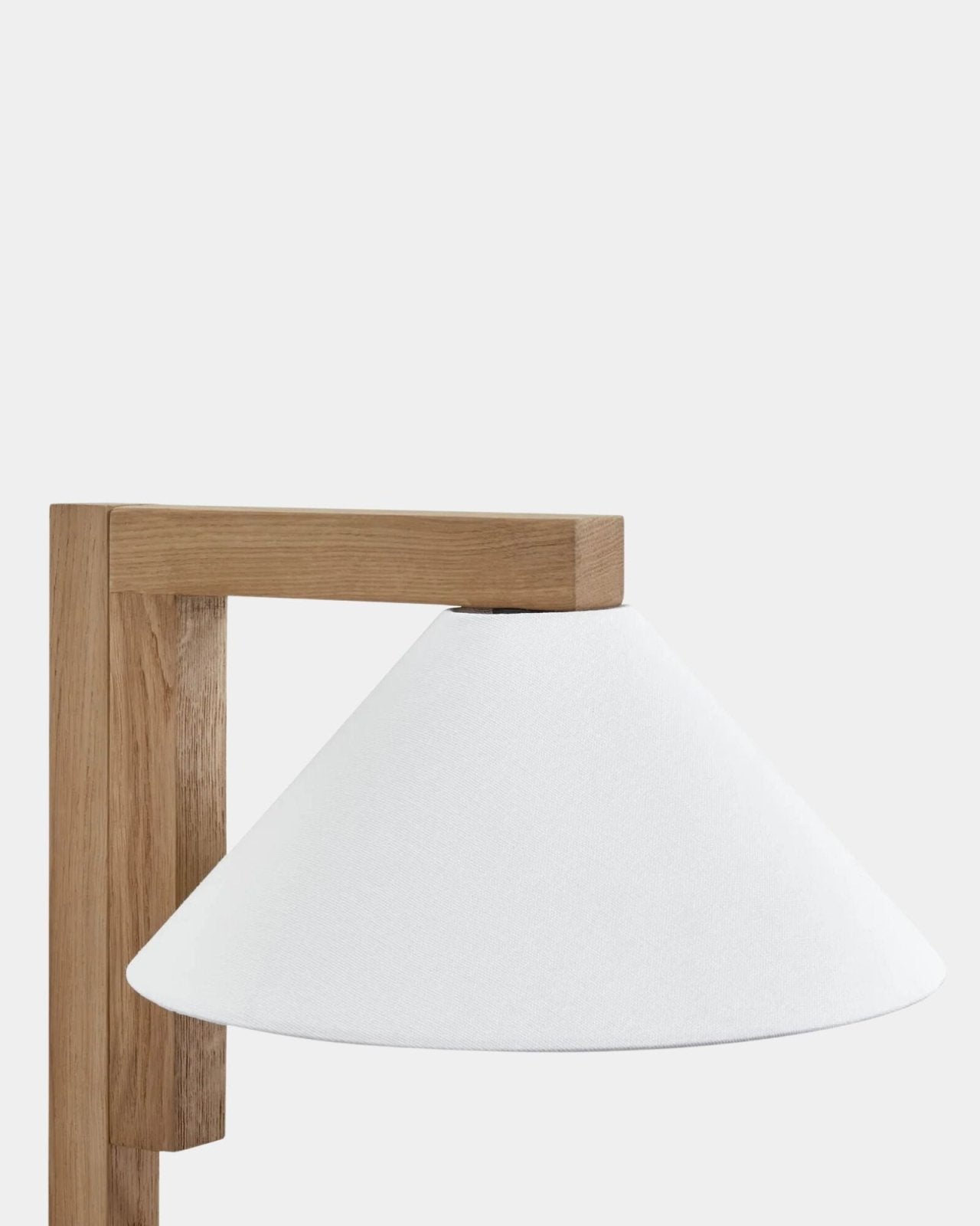 LETTA STANDING LAMP | Stonewaters
