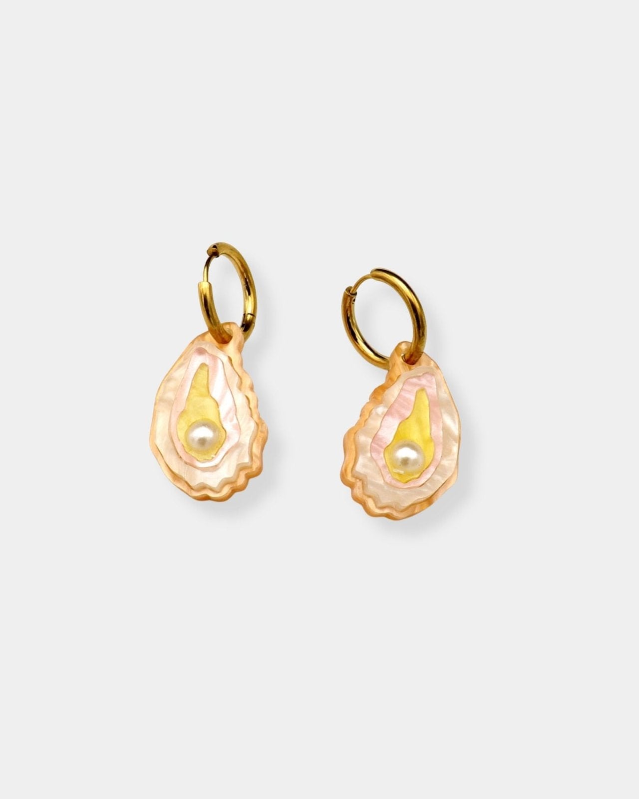 MINI OYSTER HOOP EARRINGS | Stonewaters
