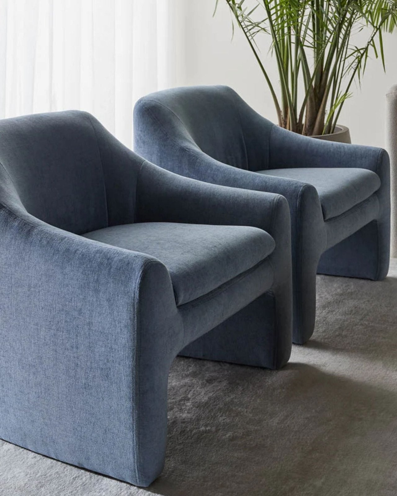 NEVAEH LOUNGE CHAIR - DANNY ICEBERG | Stonewaters