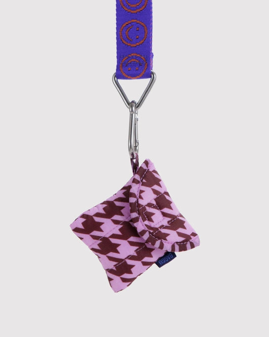 PUFFY EARBUDS CASE - PINK HOUNDSTOOTH | Stonewaters