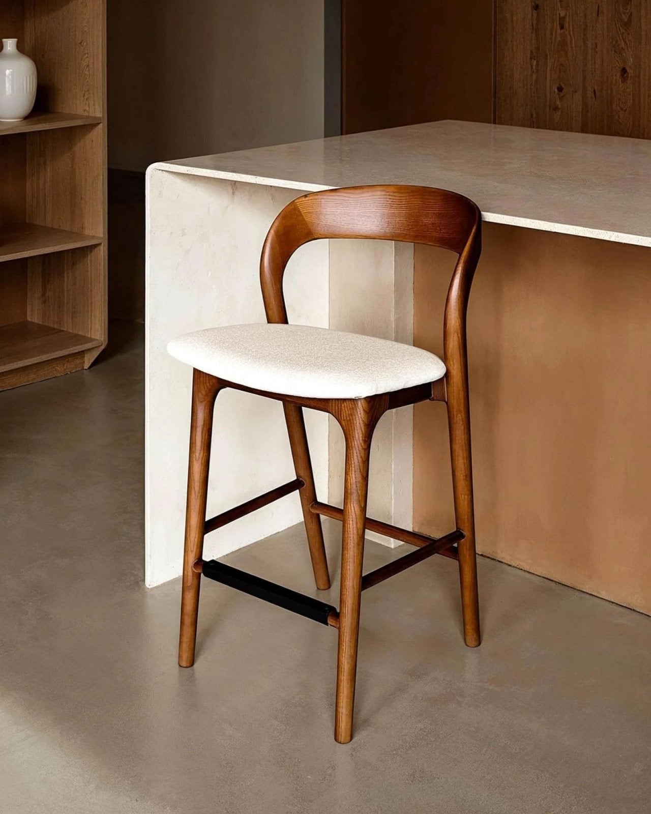 ROTONDO COUNTER STOOL - WALNUT | Stonewaters
