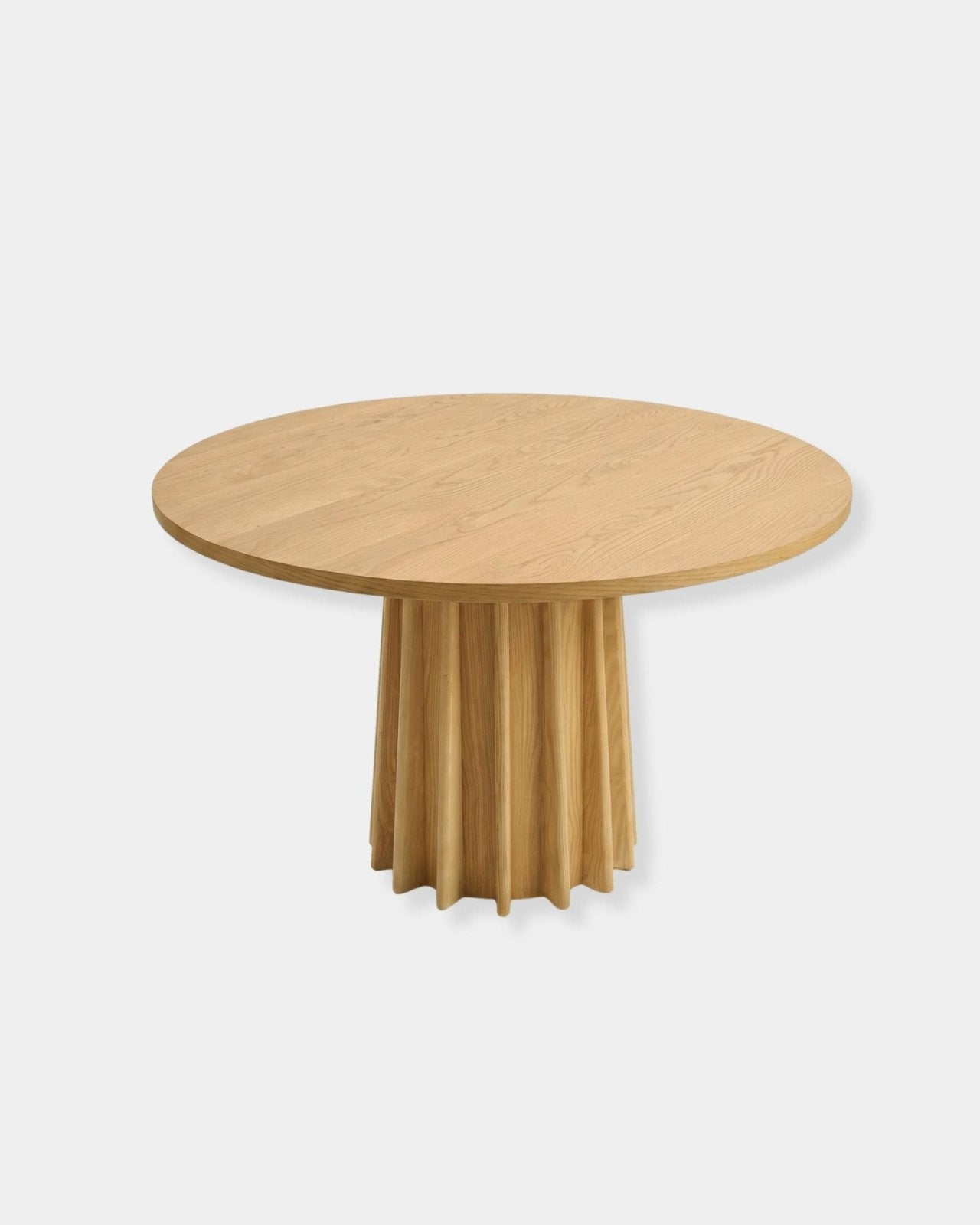 SCULPTURE ROUND DINING TABLE 47" | Stonewaters